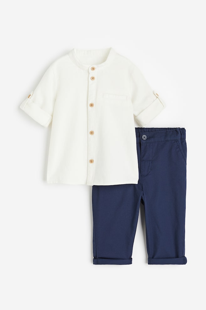 2-delt sæt med skjorte og bukser - Hvid/Marineblå/Brun/Stribet - 1