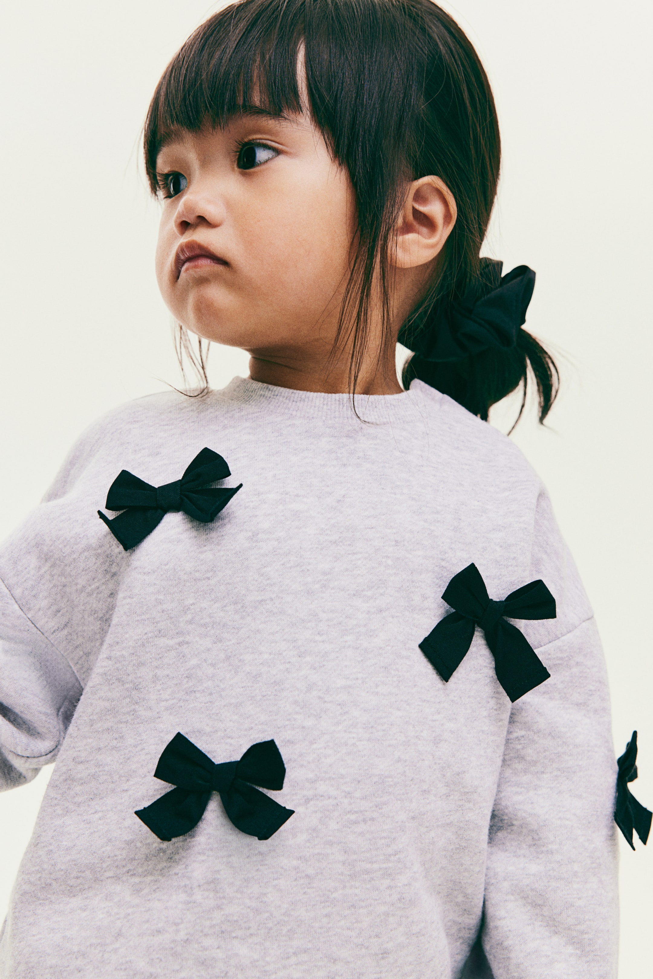 Bow-Detail Sweatshirt