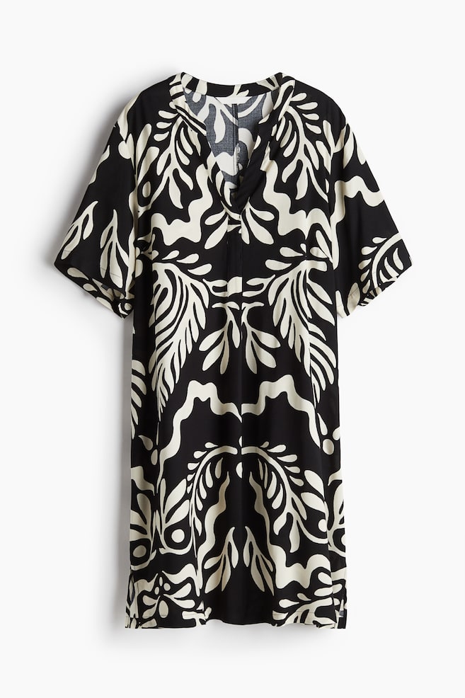 Vestido túnica de viscosa - Negro/Estampado blanco/Negro/Blanco/Limones/Verde/Floral blanco/Blanco/Estampado negro/Negro/Crema/Estampado negro/Crema/Floral negro/Crema/Floral rosa/Verde/Estampado crema/Verde caqui oscuro - 1