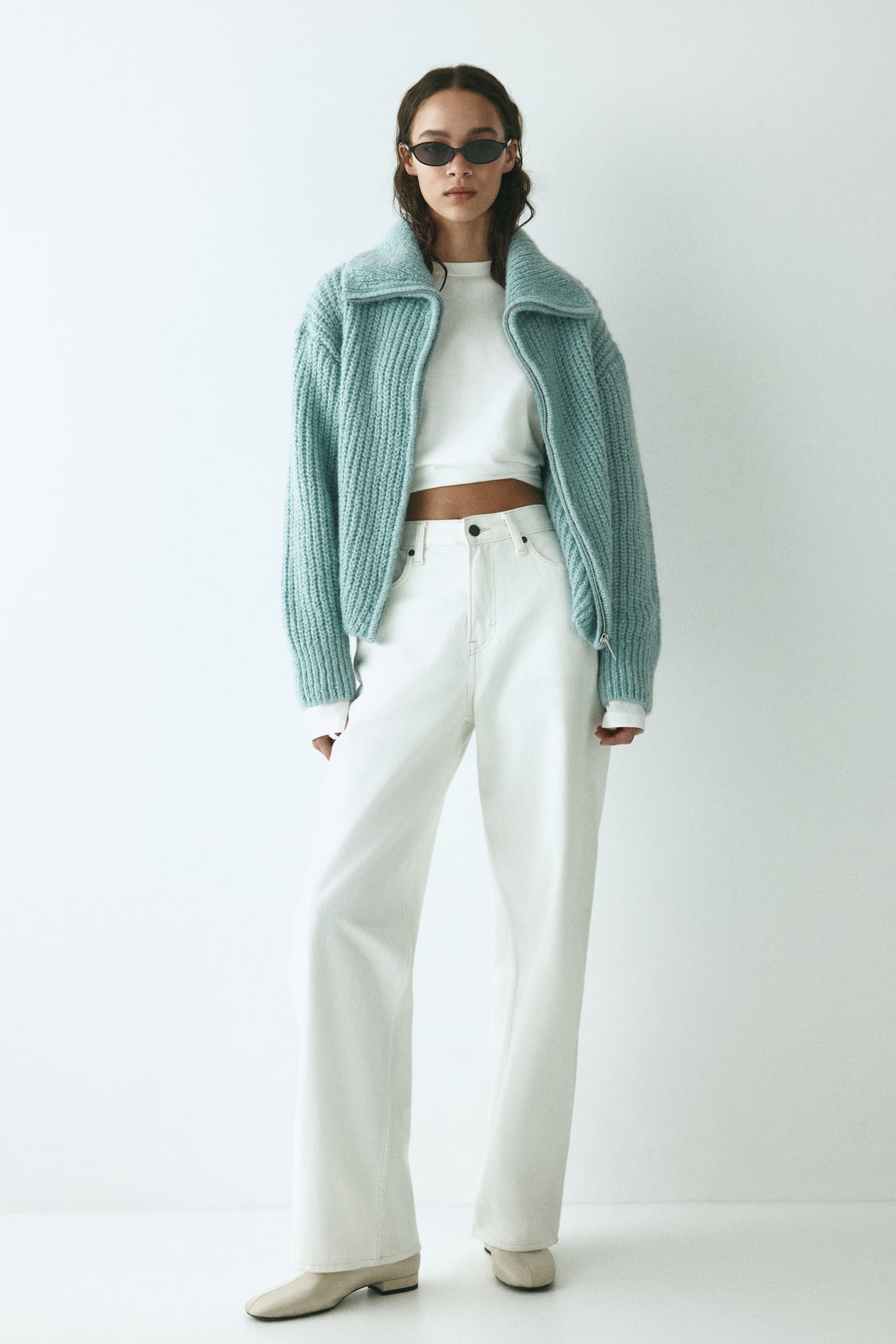 Cardigan with Zipper - image 3