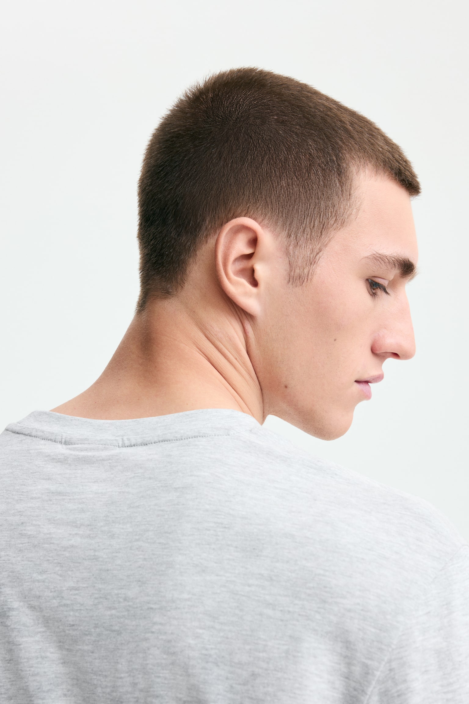 טישירט Regular Fit - אפור מלאנז'/לבן/ירוק-כחול כהה/שחור/אפור כהה/ירוק חאקי/כחול נייבי - 5