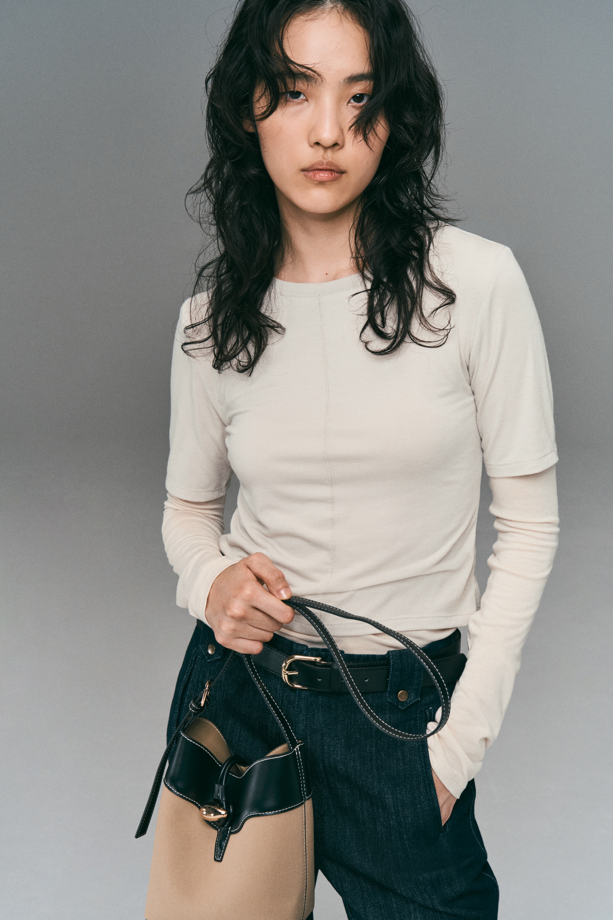 H & M - ダブルレイヤー ジャージートップス - ベージュ H & M - ダブルレイヤー ジャージートップス - ベージュ