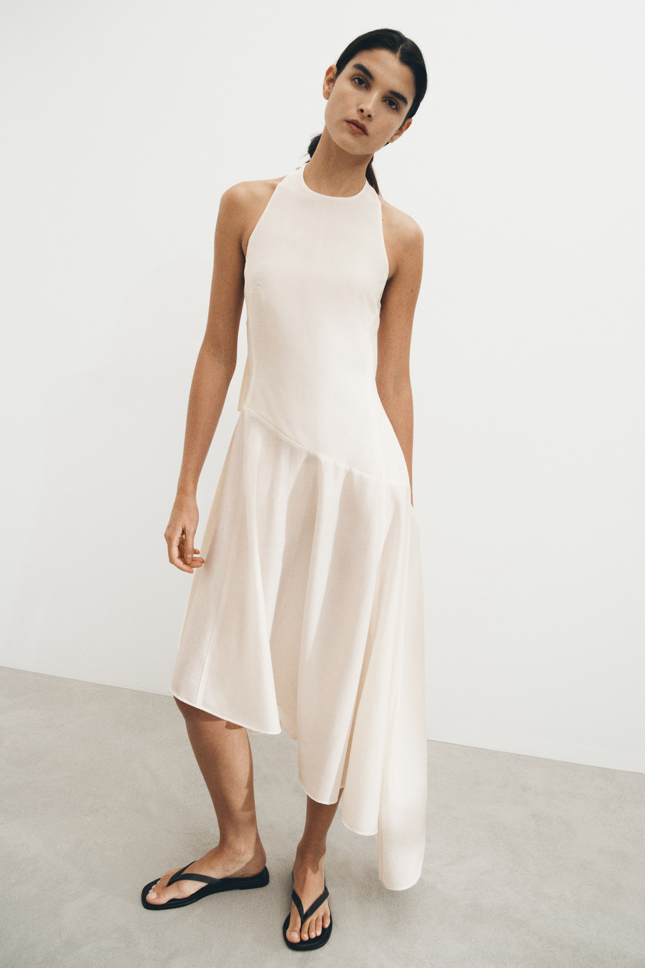Женские платья H&M Asymmetric Halterneck Dress — фото 3