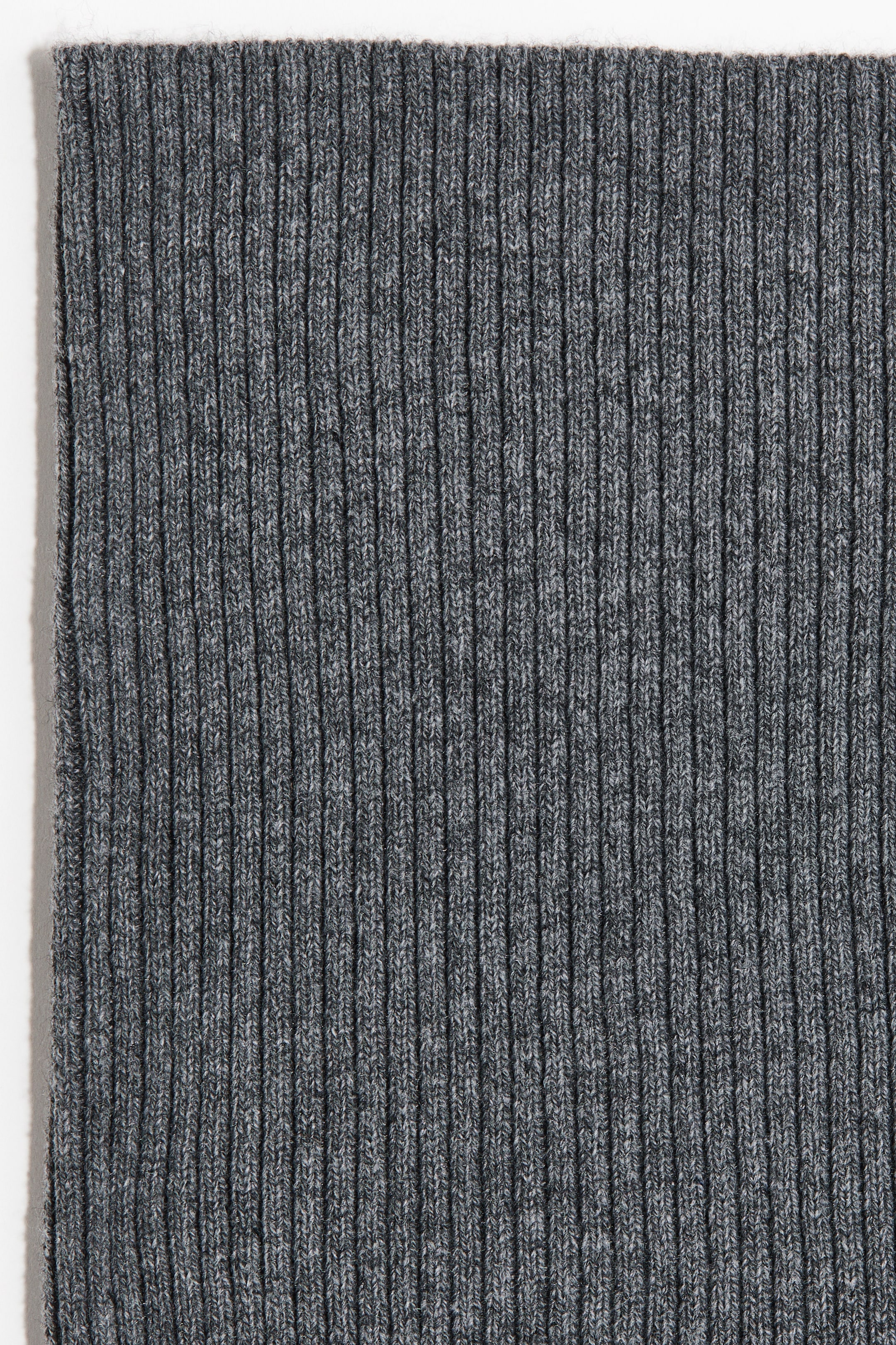Rib-Knit Tube Scarf