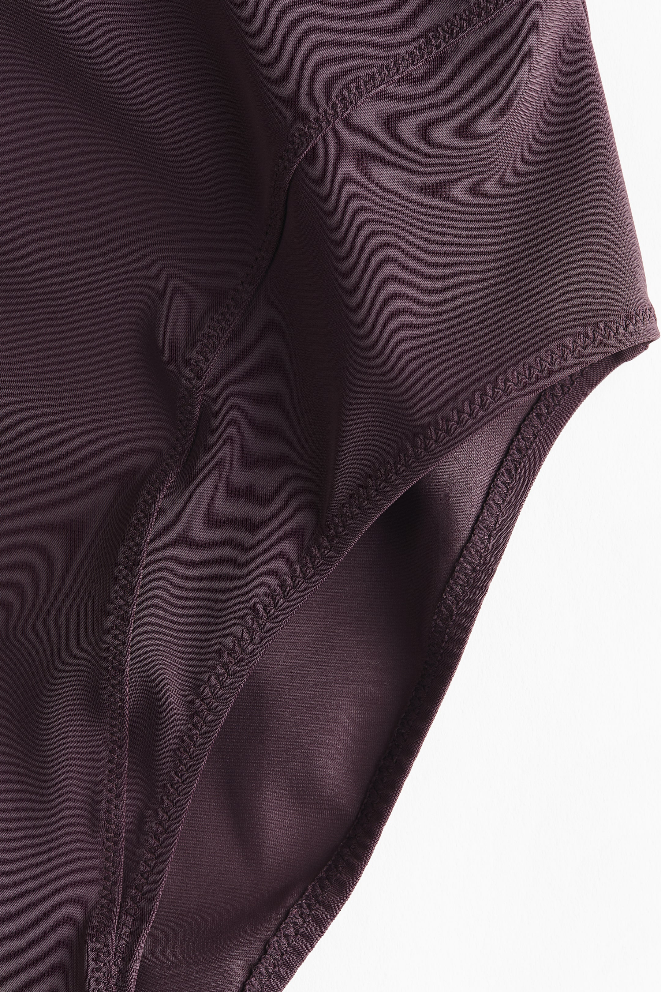 Long-Sleeved Swimsuit with Lycra® Xtra Life™