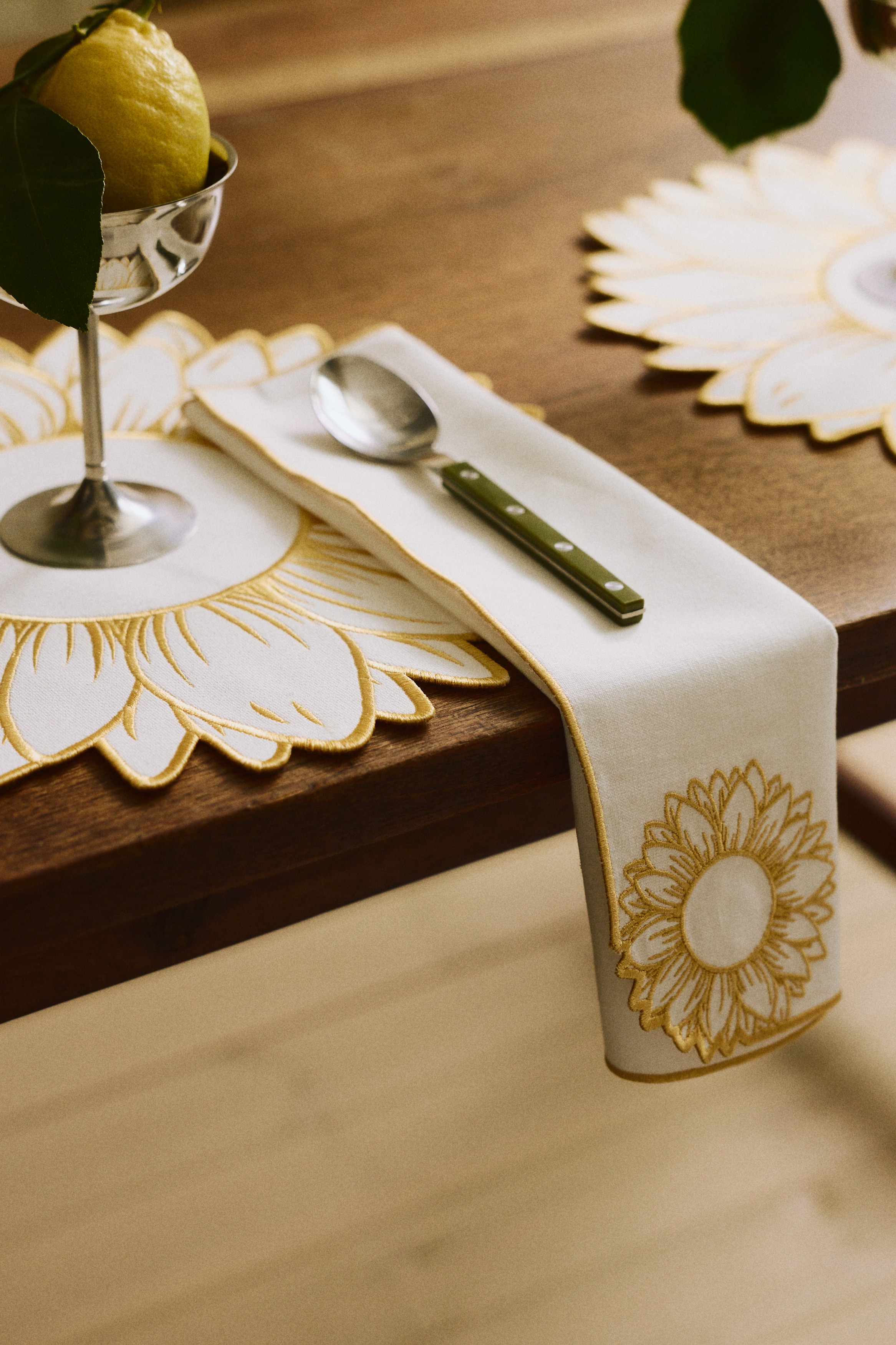 4-Pack Embroidered-Detail Linen-blend Napkins - White/yellow