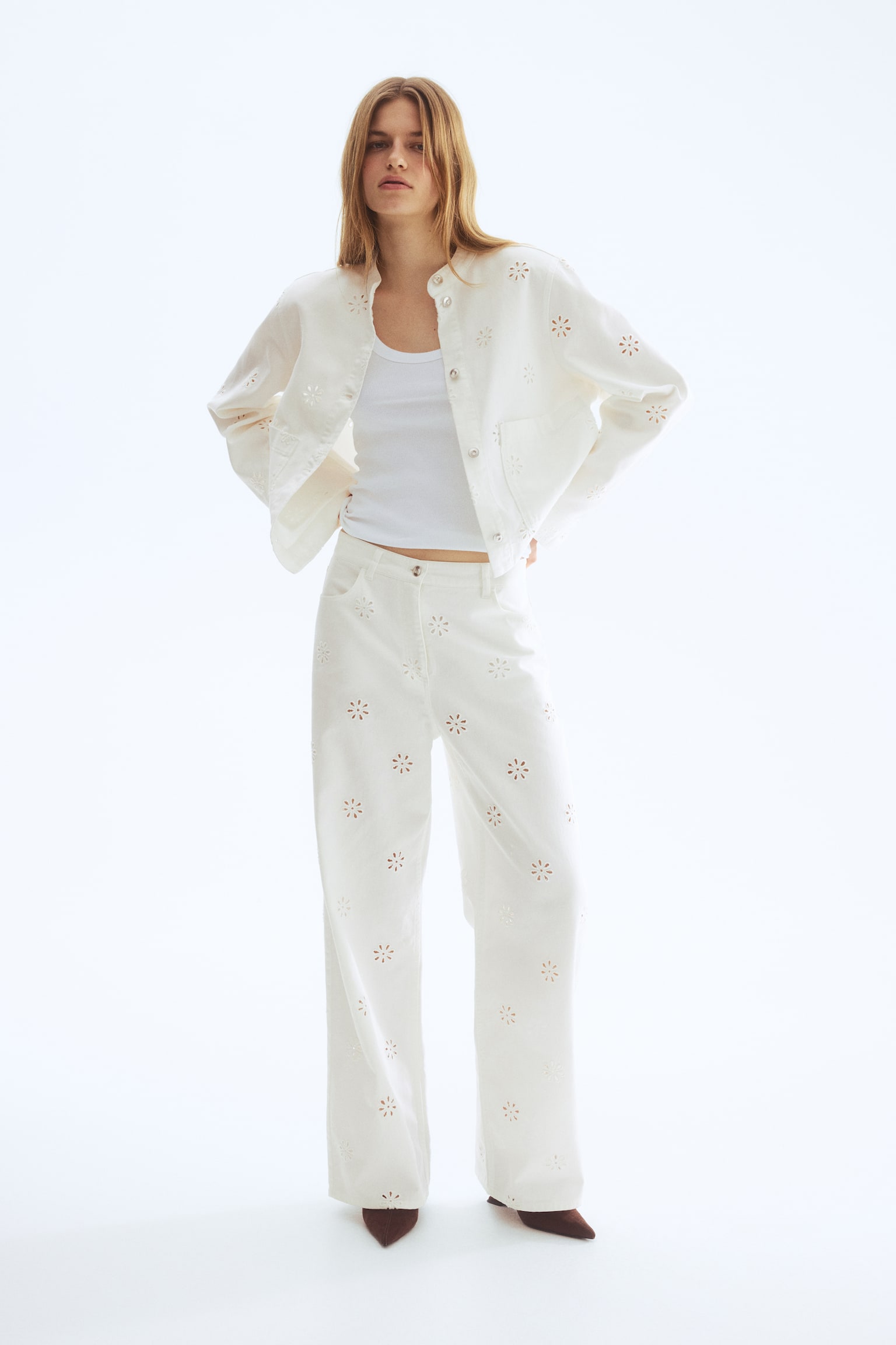 Pantalon en sergé avec broderie anglaise - Blanc - 2