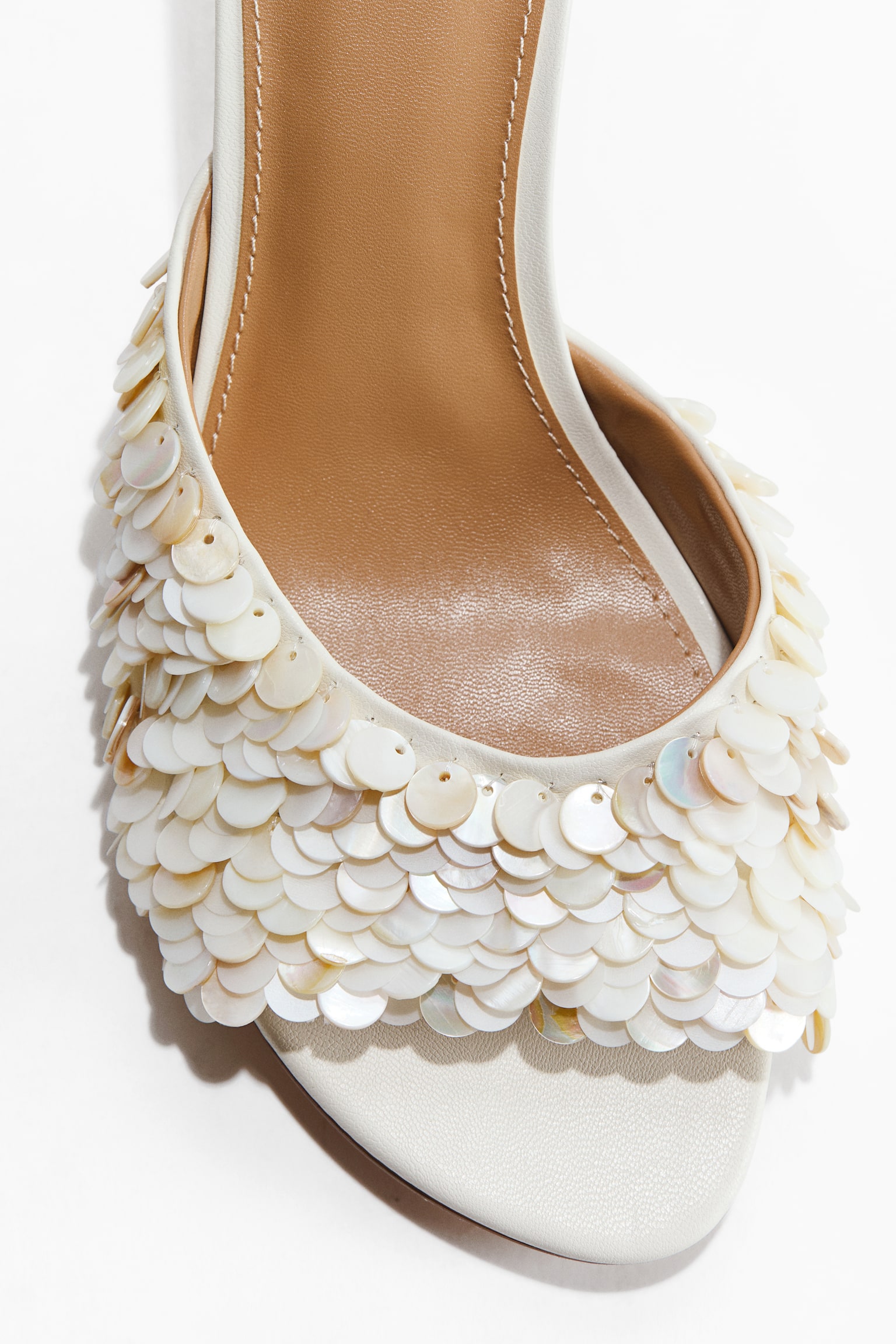Zapatillas de talón descubierto con aplicaciones-Crema - 4