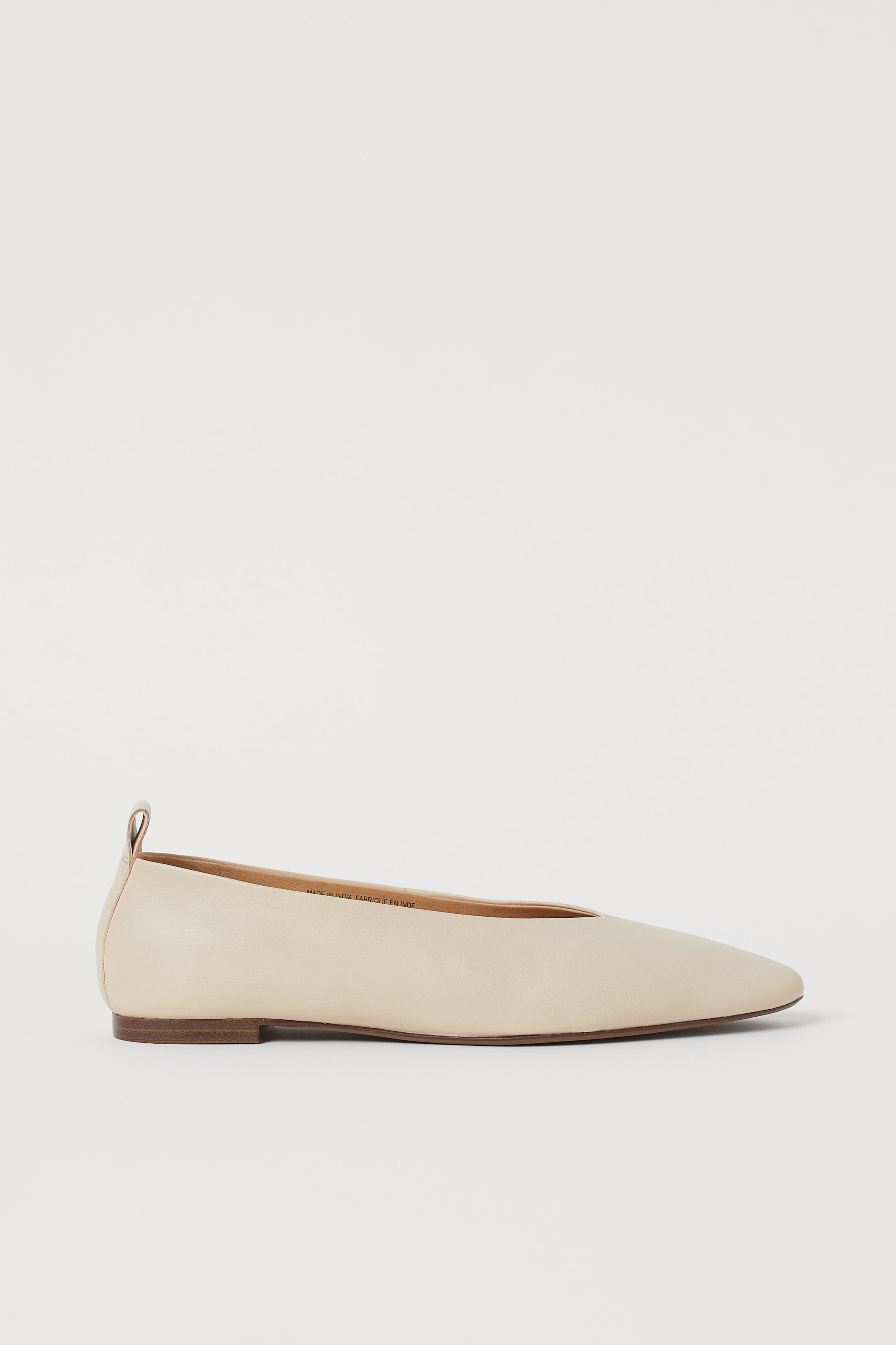 Pointed ballet pumps - No heel - Light beige - Ladies | H&M GB