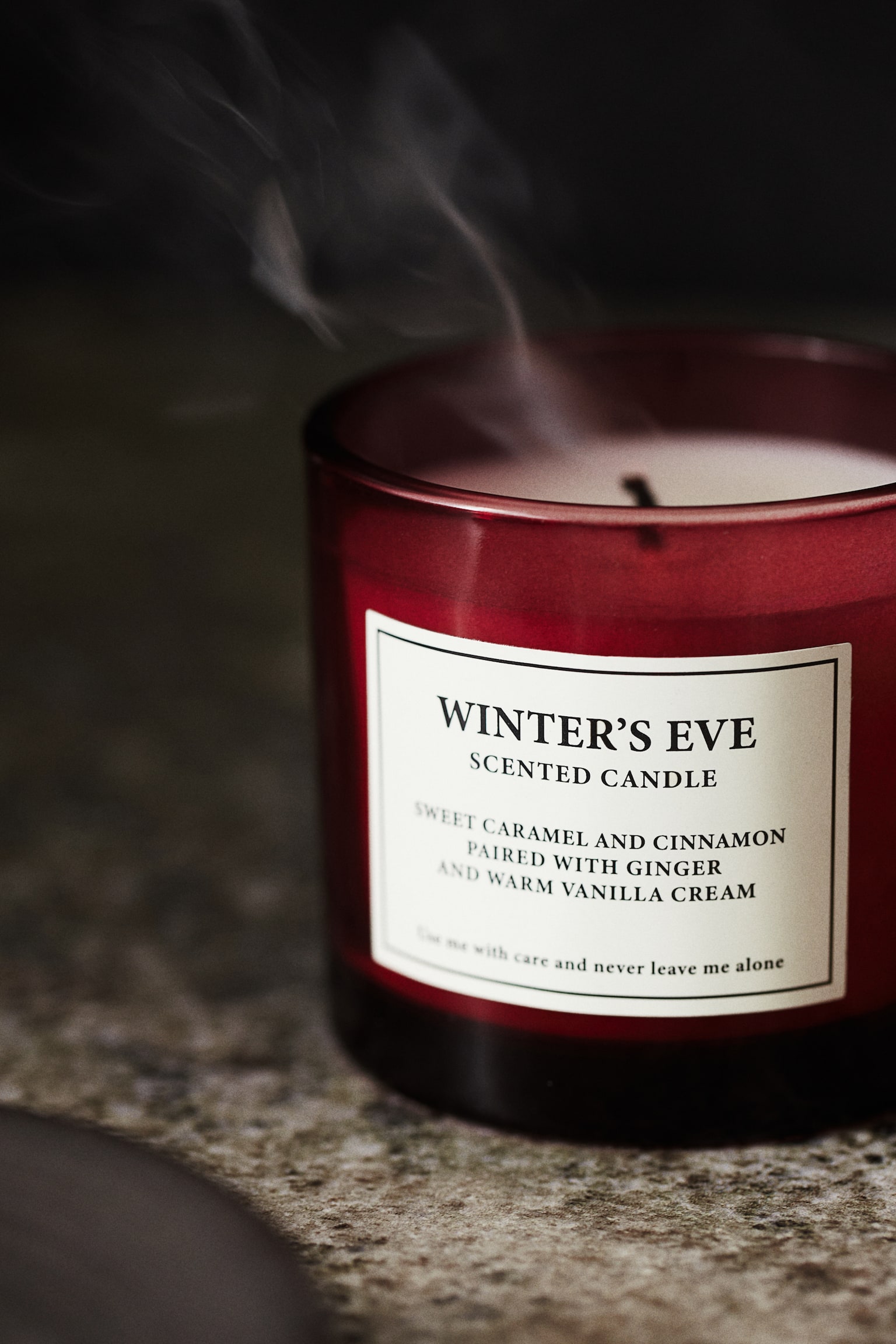 Cork-lid scented candle - Red/Winter's Eve/Black/Rich Mahogany/Beige/Sublime Patchouli/Brown/Incense Ritual/Green/Yuzu Blossom/White/Sundried Linen - 2