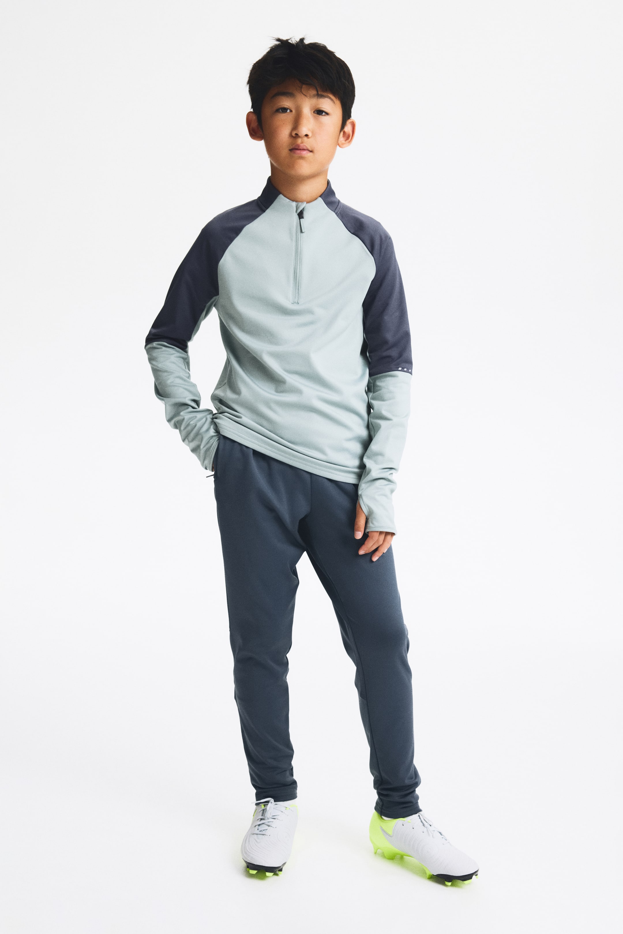 View larger image: Football trousers with DryMove™ - Steel blue - Kids | H&M 1