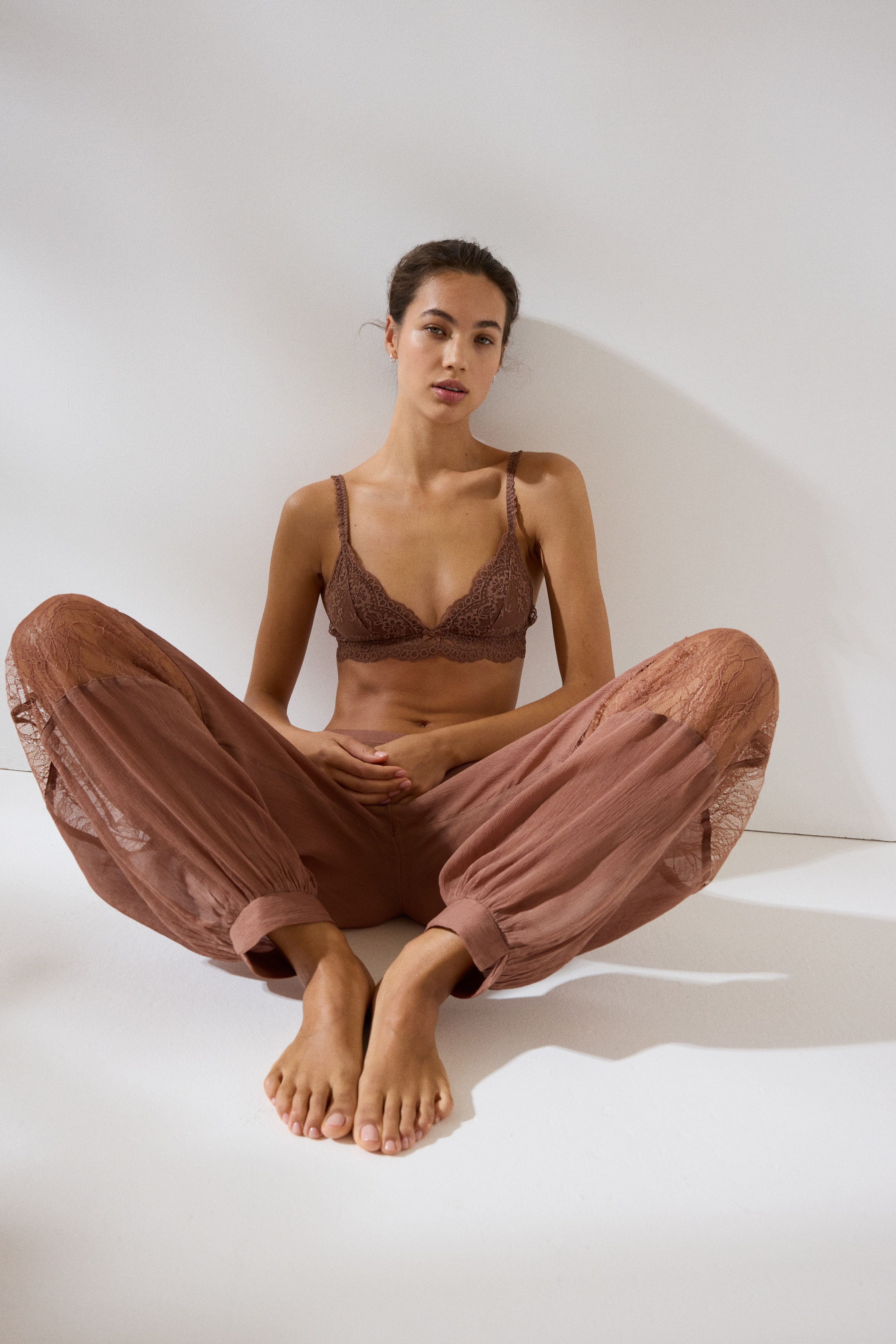 Lace-Detail Pajama PantsModel