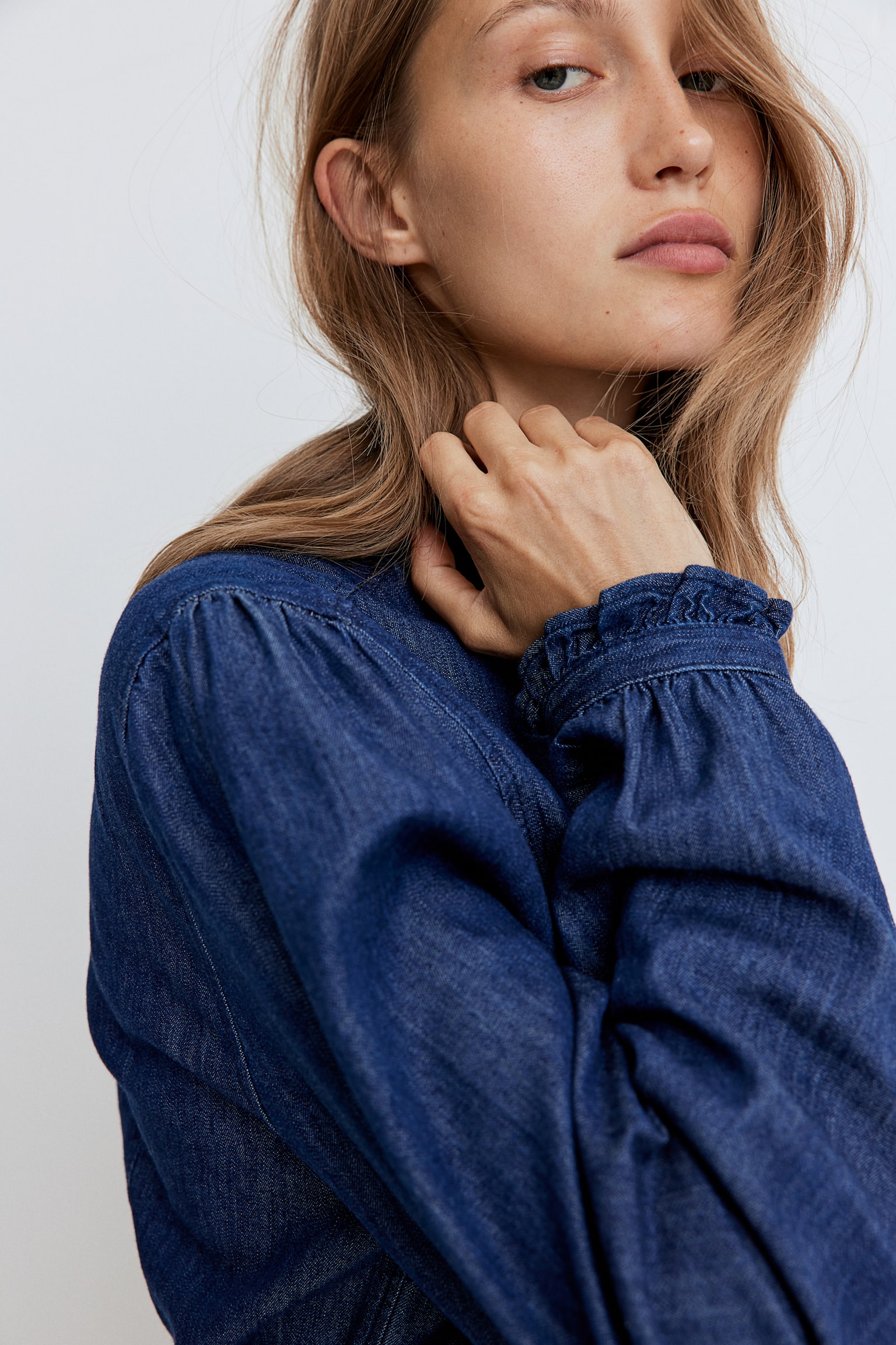 Frill-trimmed denim blouse - Dark denim blue/Light denim blue - 1