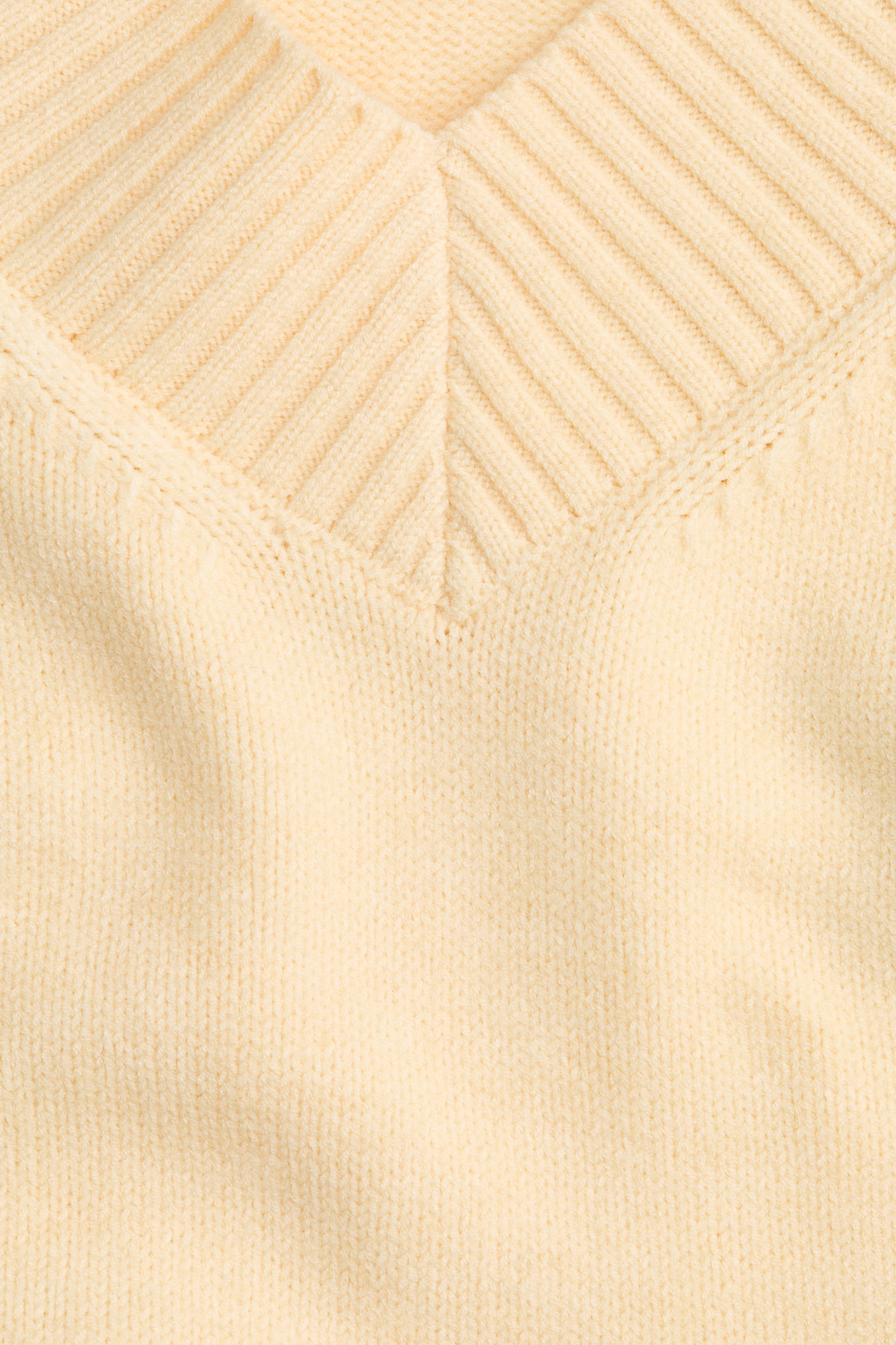 V-neck jumper - Light yellow/Mole/Black/Cream/Dark green - 2