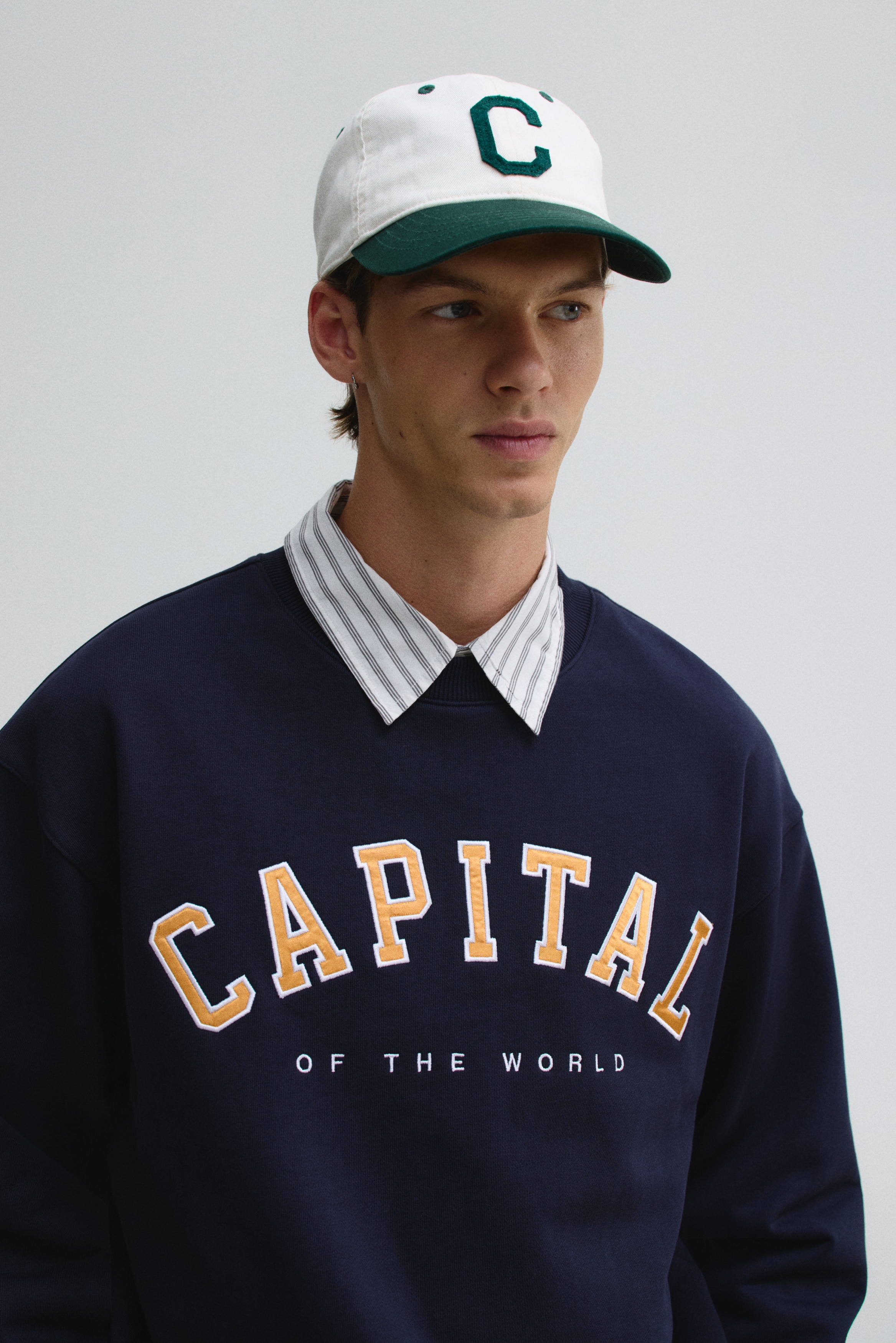Loose Fit Sweatshirt
