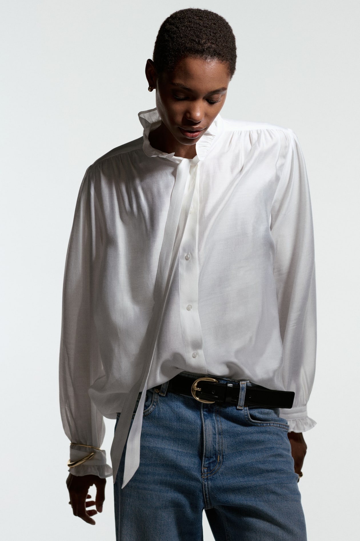 Blouse with Bow Collar - image 4