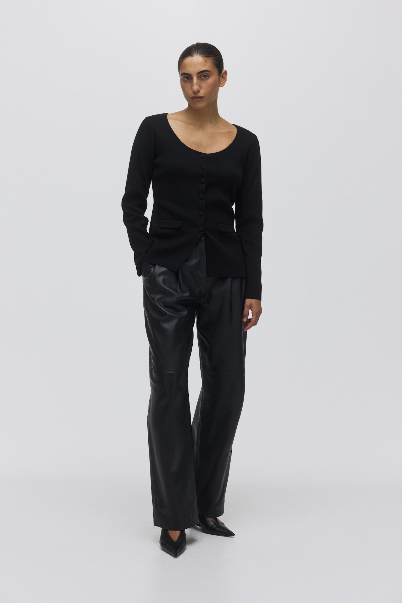 Scoop-neck rib-knit cardigan - Black/Red - 3