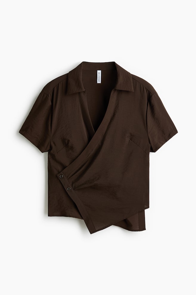 Short-sleeved wrap shirt - Dark brown/Cream/Light blue - 1