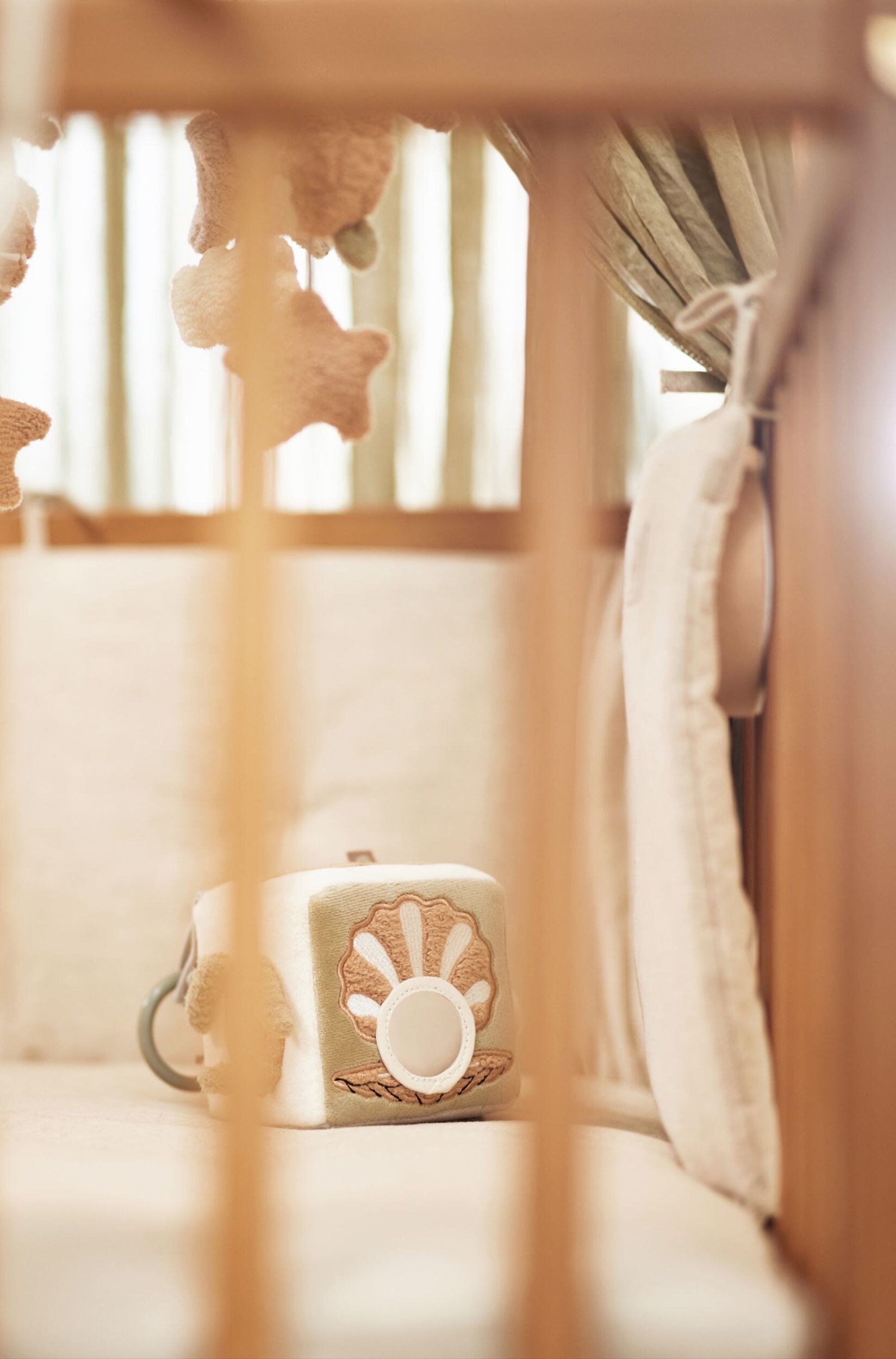 Cube D'activités & Attache Sucette Deepsea - Deepsea