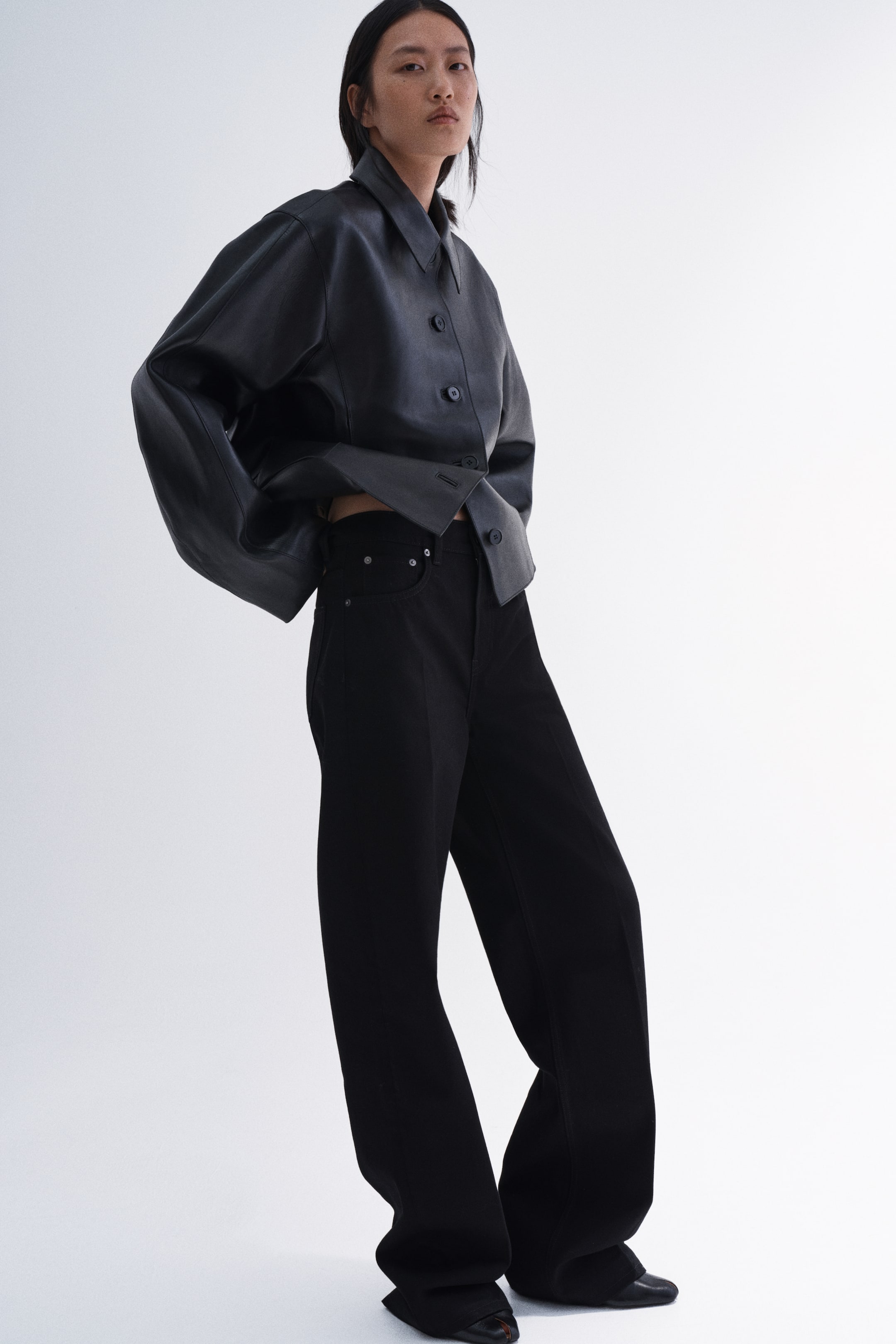 Wide-Leg Creased Jeans