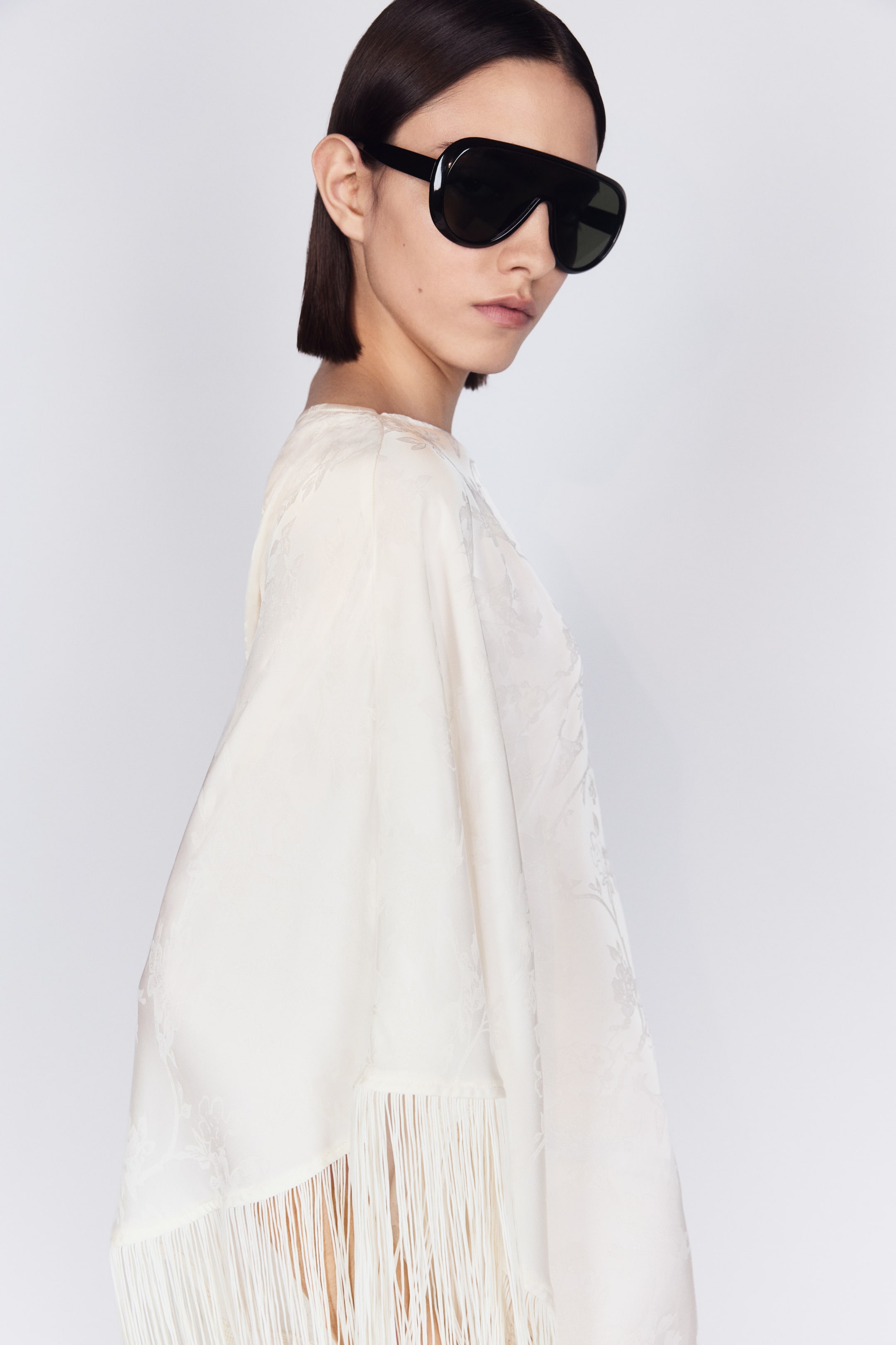 Robe caftan asymétrique avec franges