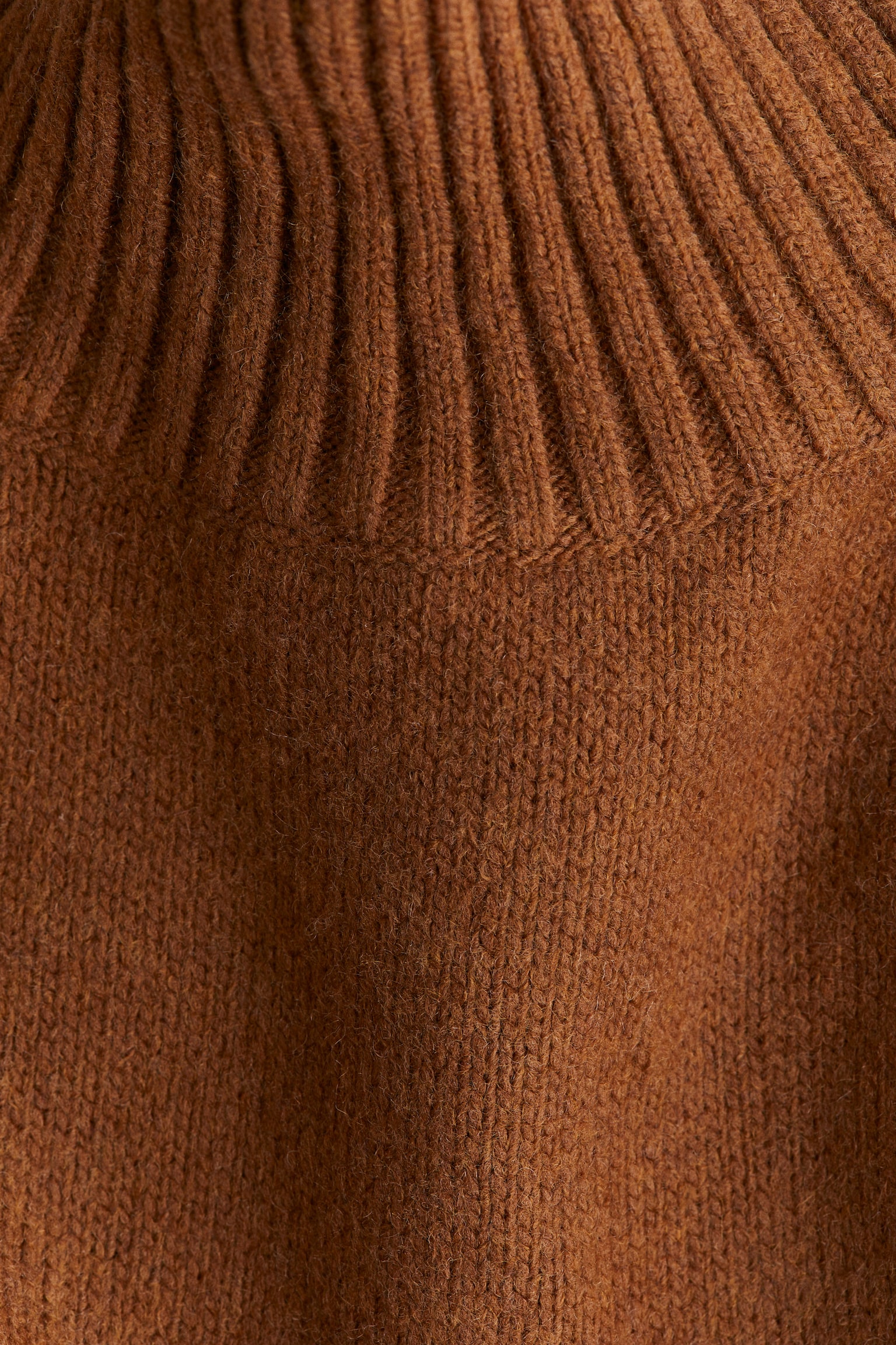 Женский свитер H&M Oversized Mock-Turtleneck, цвет: Коричневый — фото 2