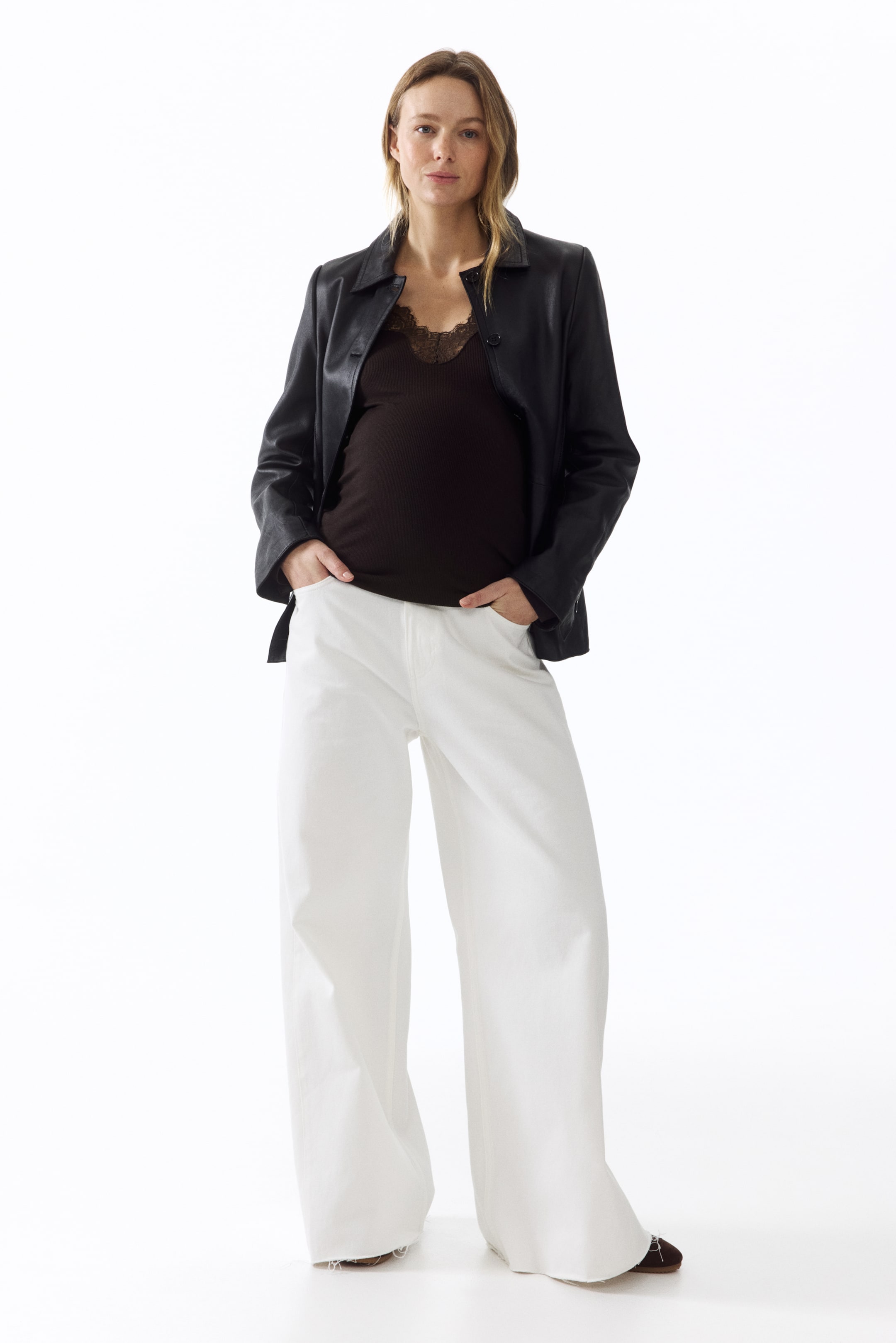 Ampliar la imagen: MAMA Top con borde de encaje - Café oscuro - Ladies | H&M MX 1