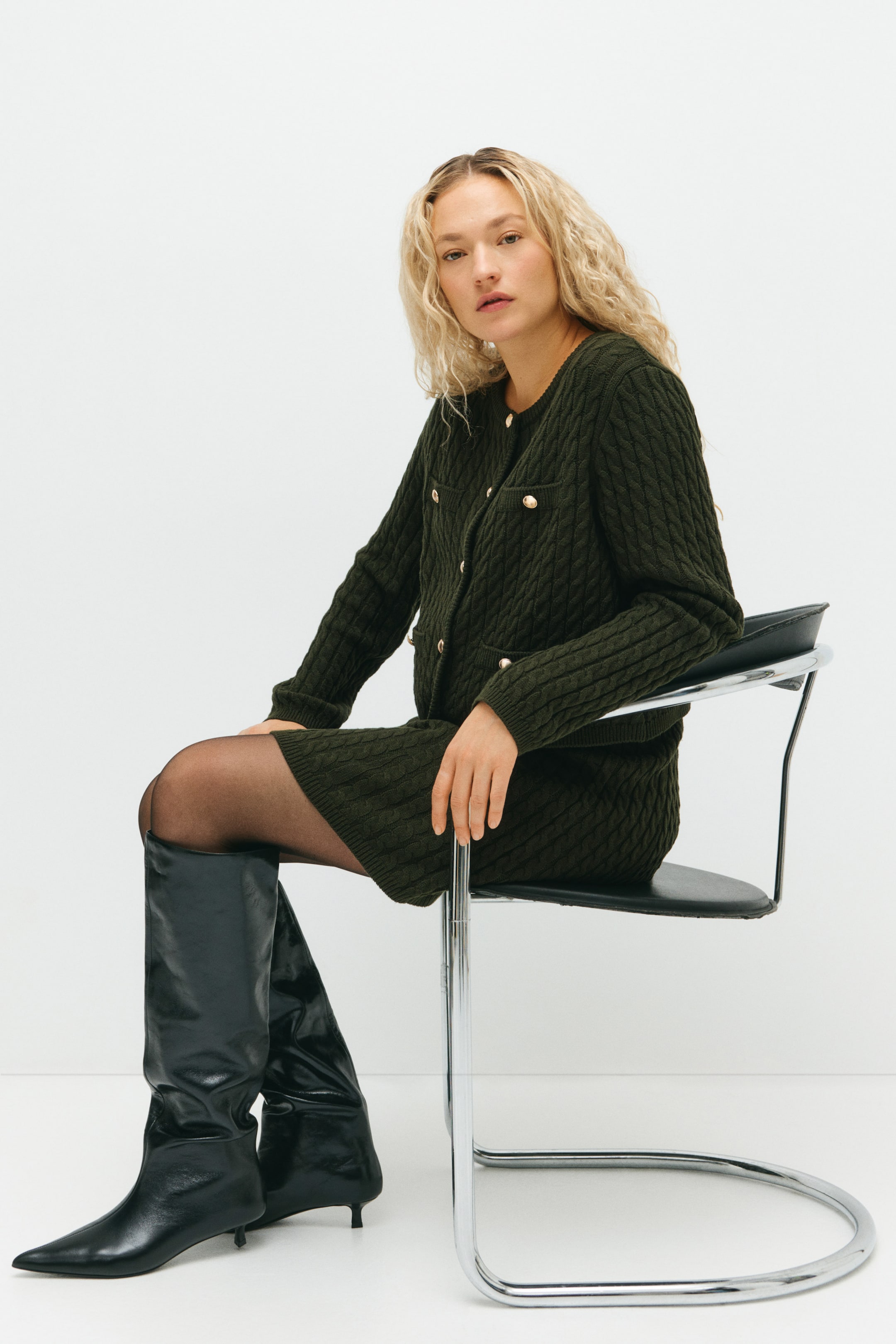 Visualizza immagine più grande: MAMA Set 2 pezzi in maglia a trecce - Verde muschio - DONNA | H&M IT 1