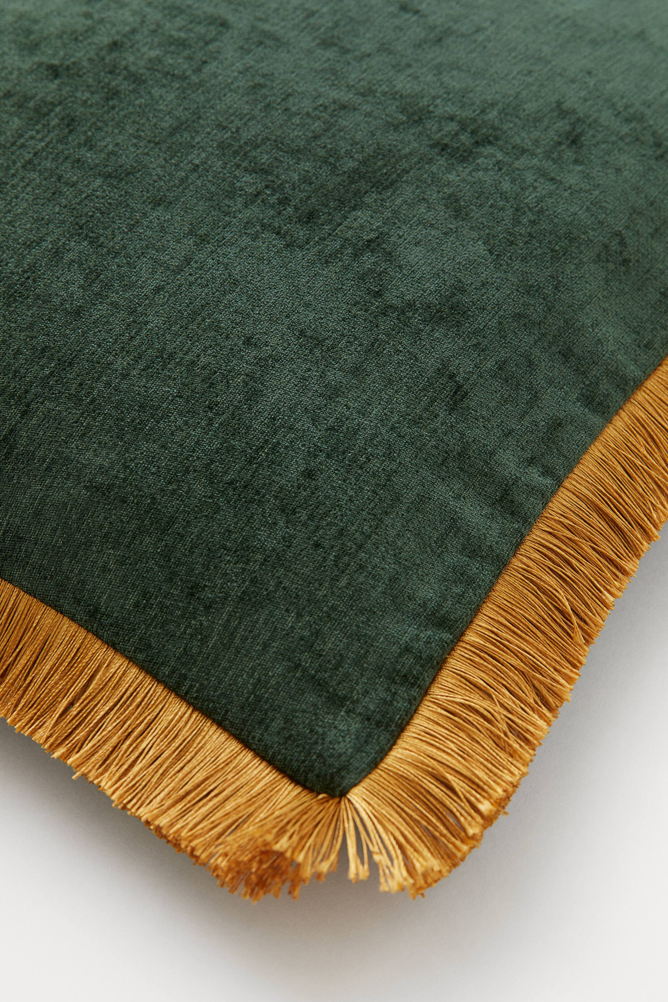 Fringed cushion cover Forest green Home All H&M GB