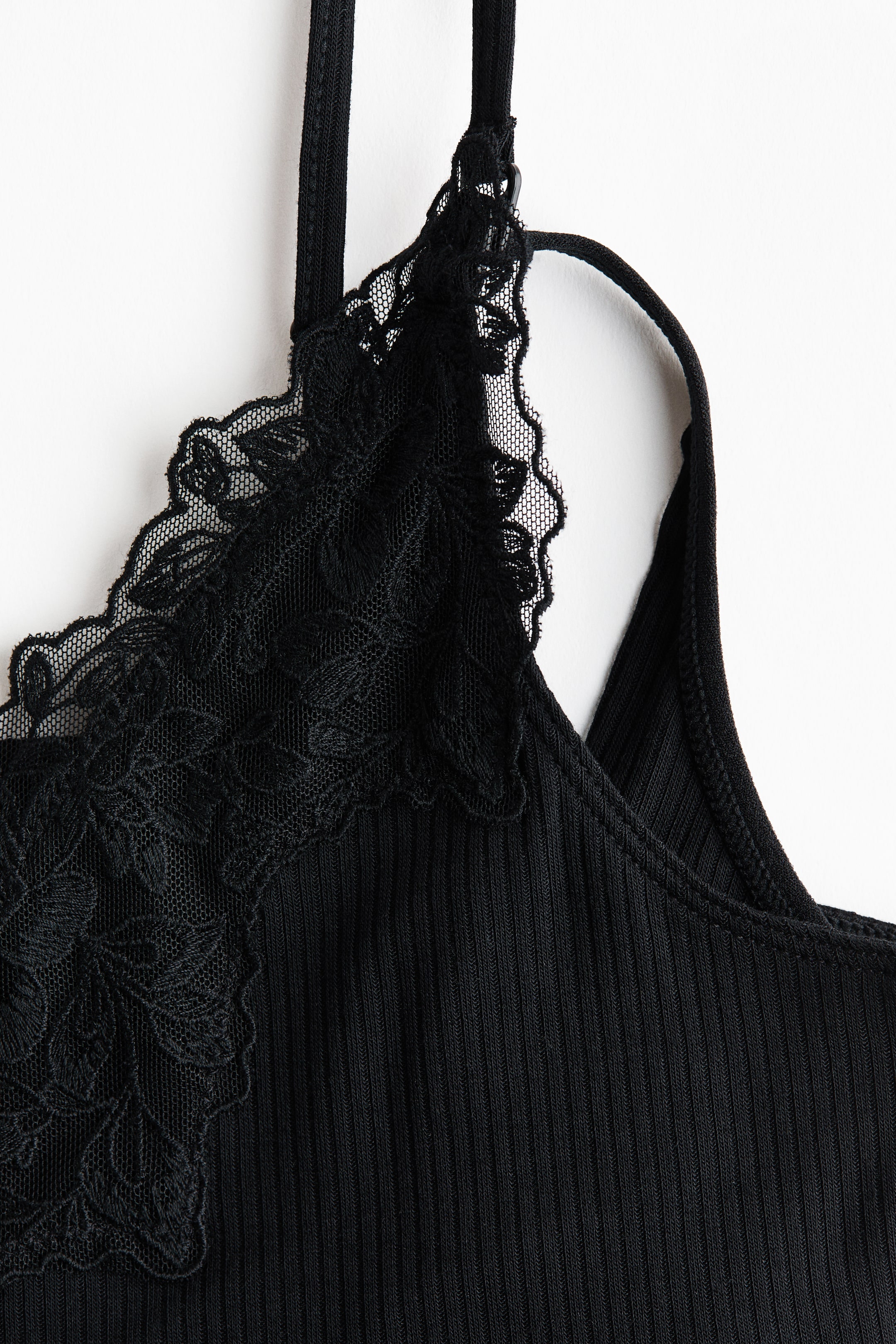 View larger image: MAMA Nursing strappy top - Black - Ladies | H&M SG 2