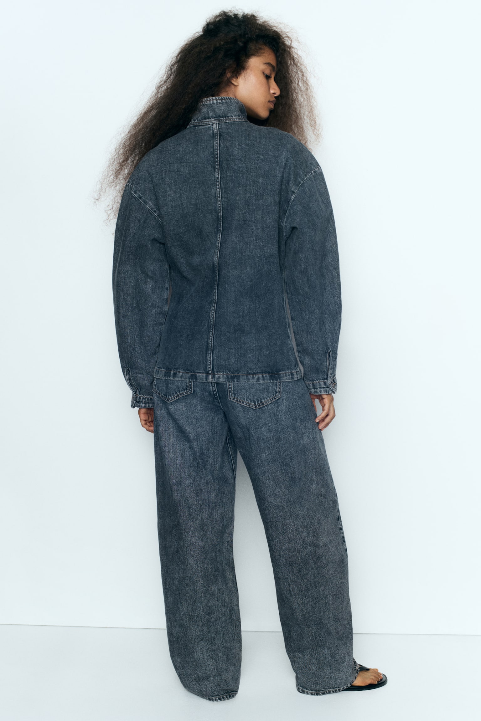 Женский свитер H&M Denim Pullover Shirt, цвет: Тёмный джинсовый синий — фото 5