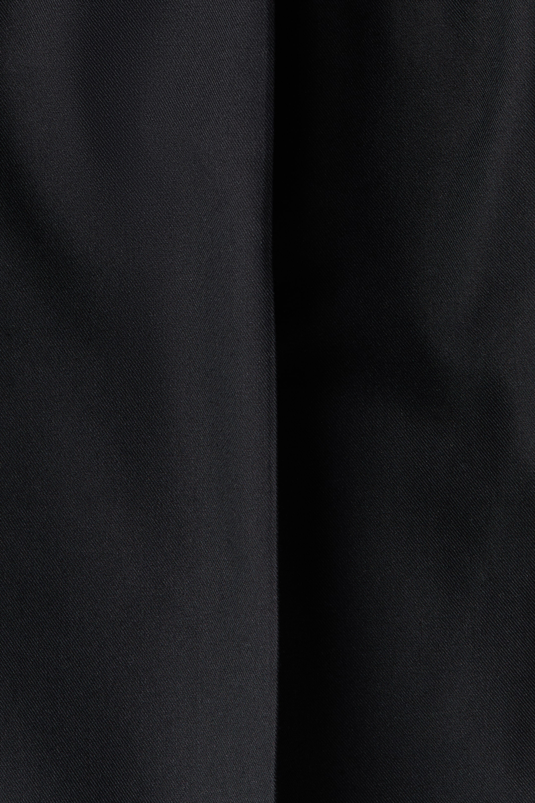 Loose-Fit Tailored Pants
