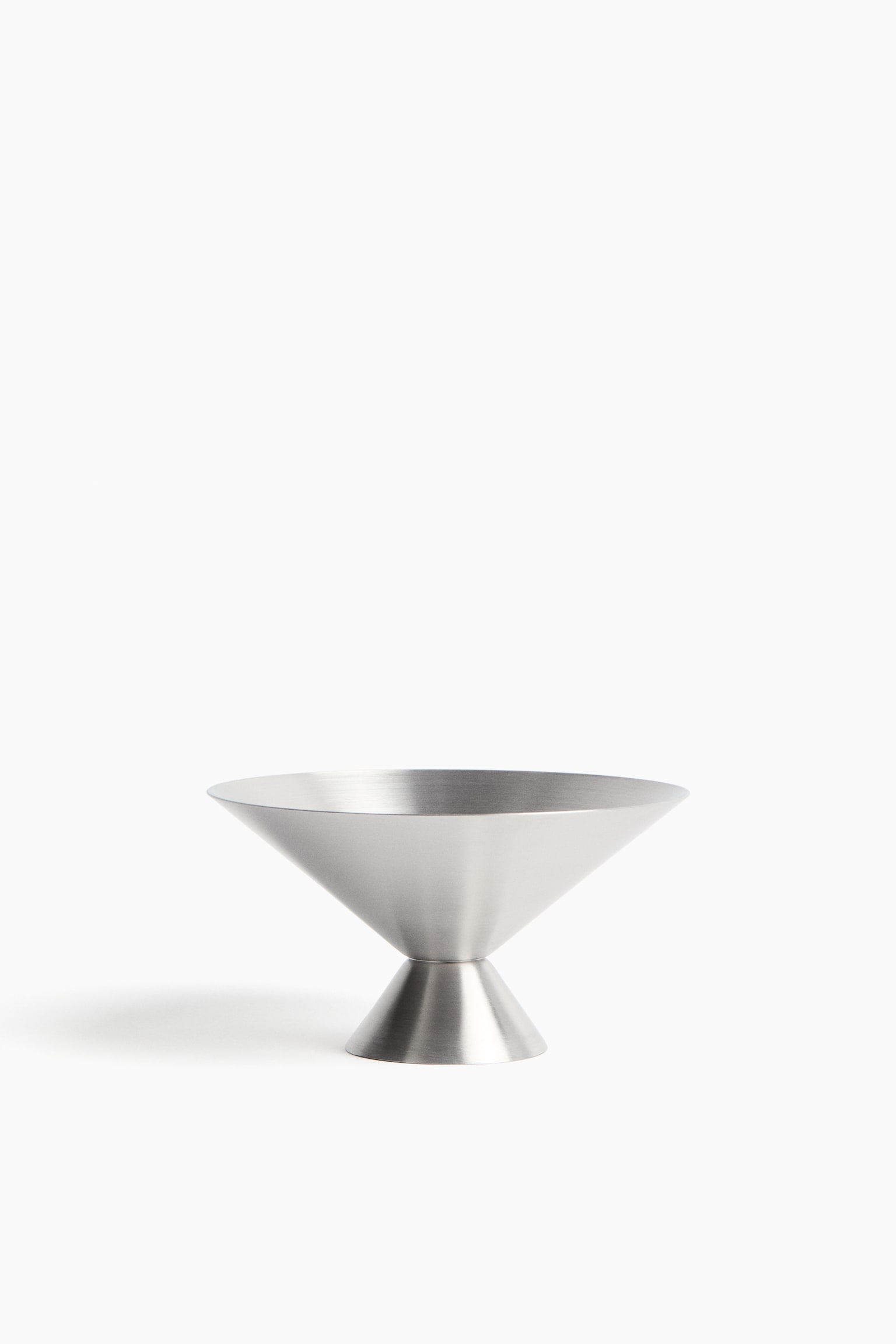 Low stainless steel coupe - Silver-colored