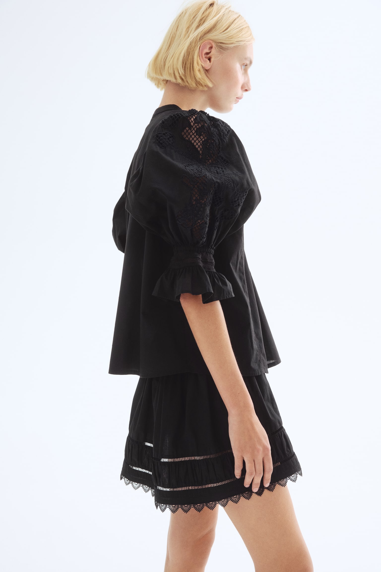 Nakış İşlemeli Bluz - Siyah/Beyaz - 5