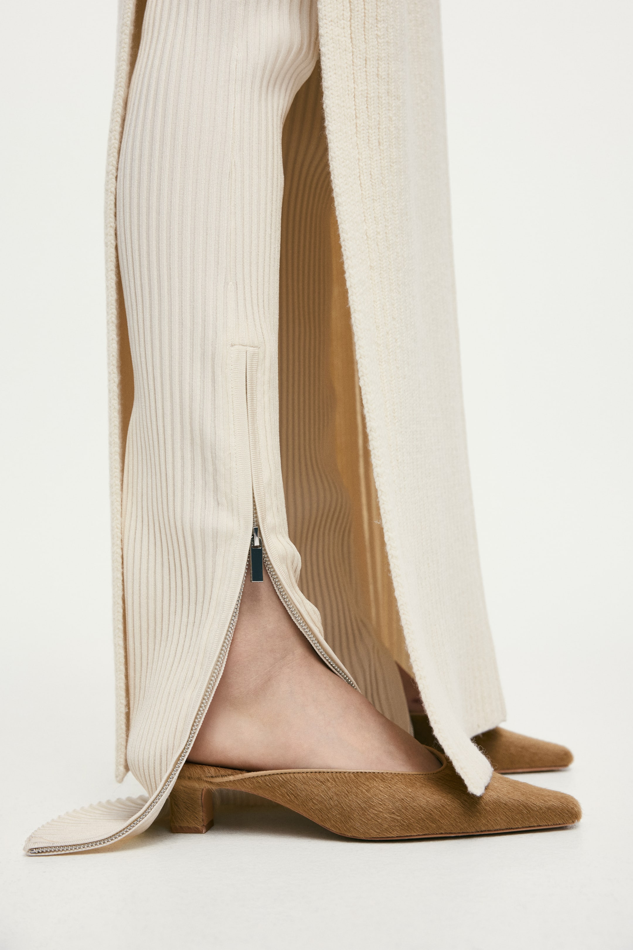View larger image: Heeled leather mules - Beige - Ladies | H&M 3