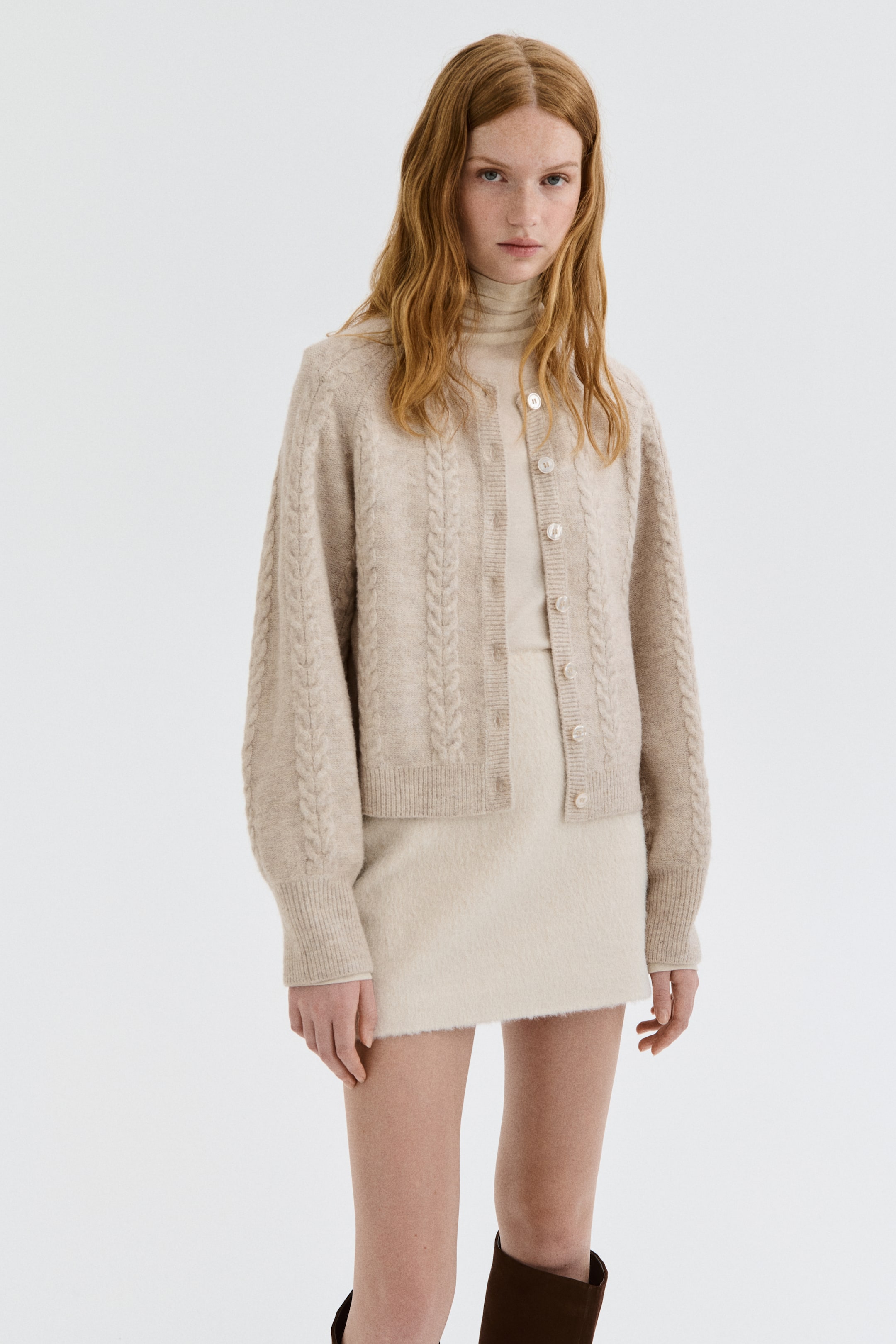 Agrandir l'image: Gilet en maille torsadée - Beige clair chiné - FEMME | H&M BE 1