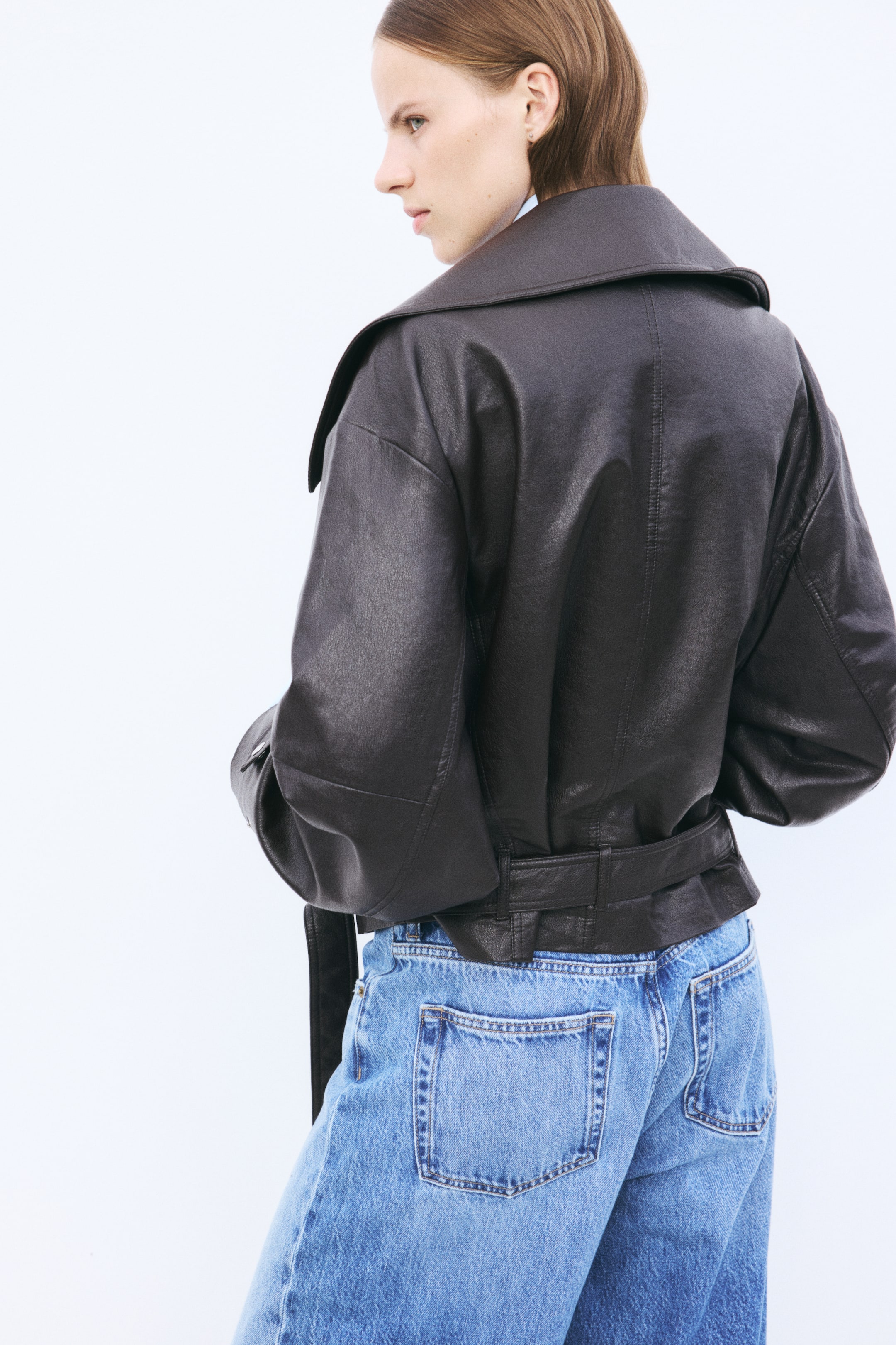 Женские куртки H&M Oversized Biker Jacket — фото 4