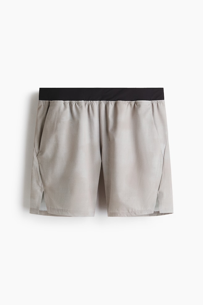 Mid-Length Sports Shorts with DryMove™ - Light beige/Black/Burgundy/Dark brown - 1