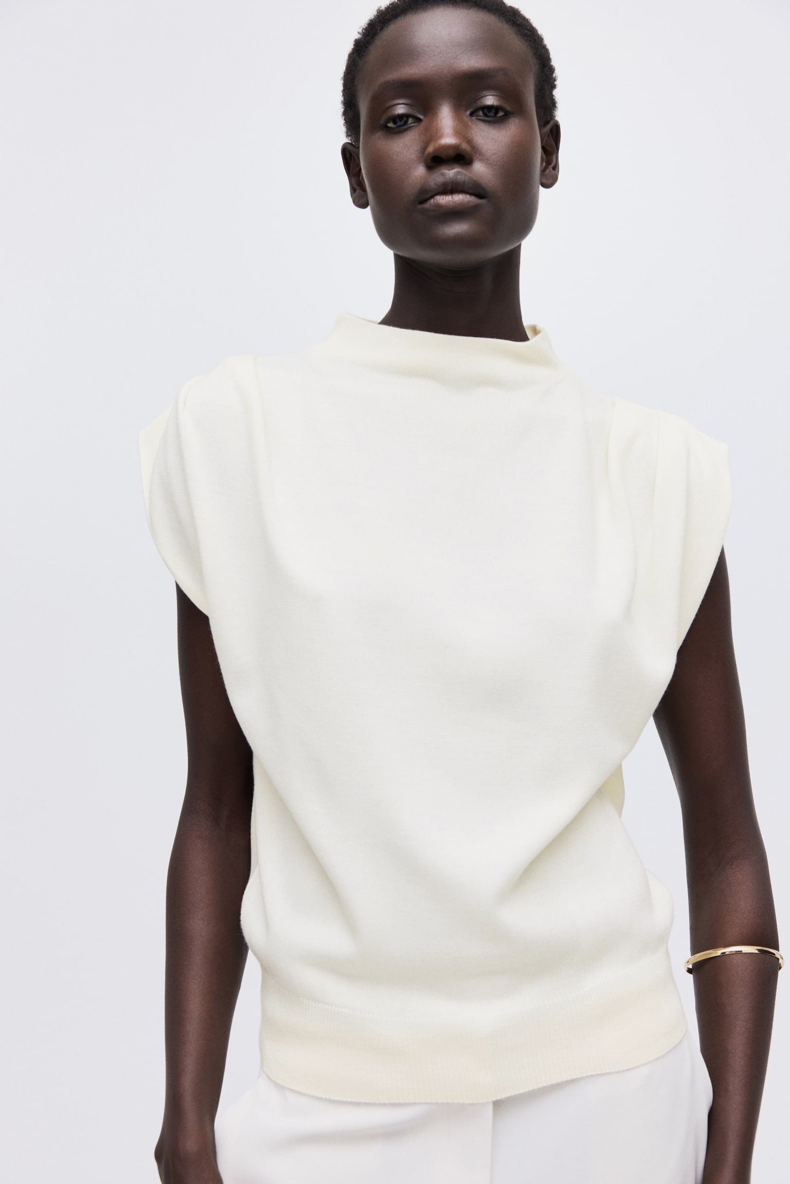 Top in maglia fine - Beige chiaro - 1