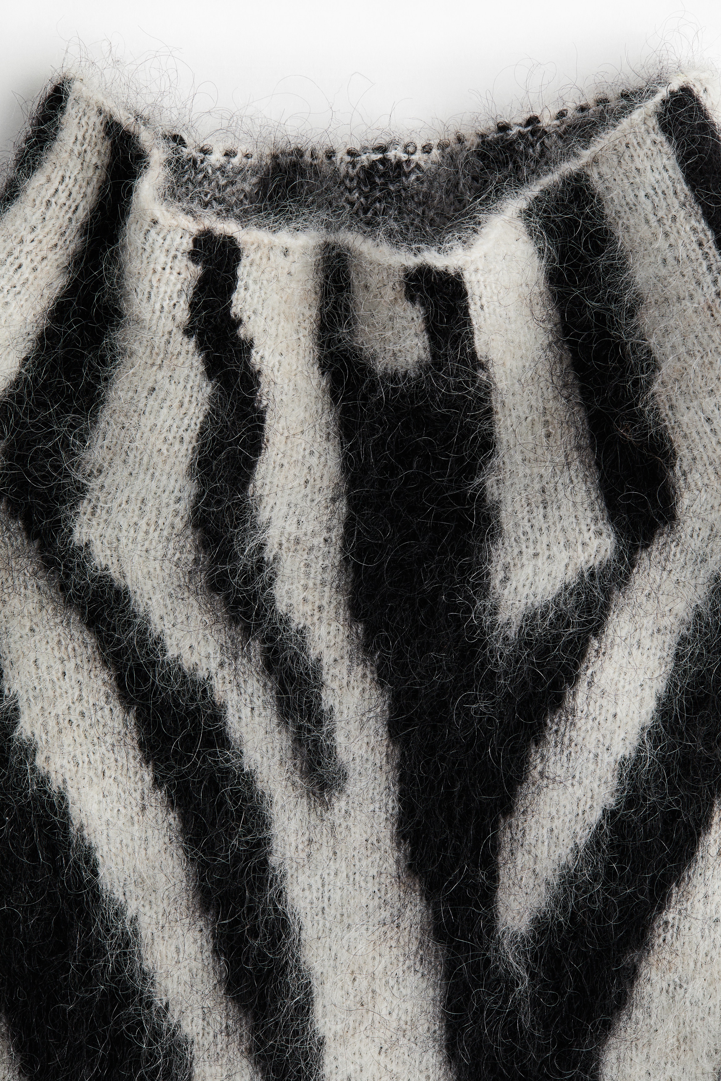 Mohair-blend turtleneck jumper - White/Zebra print - Ladies
