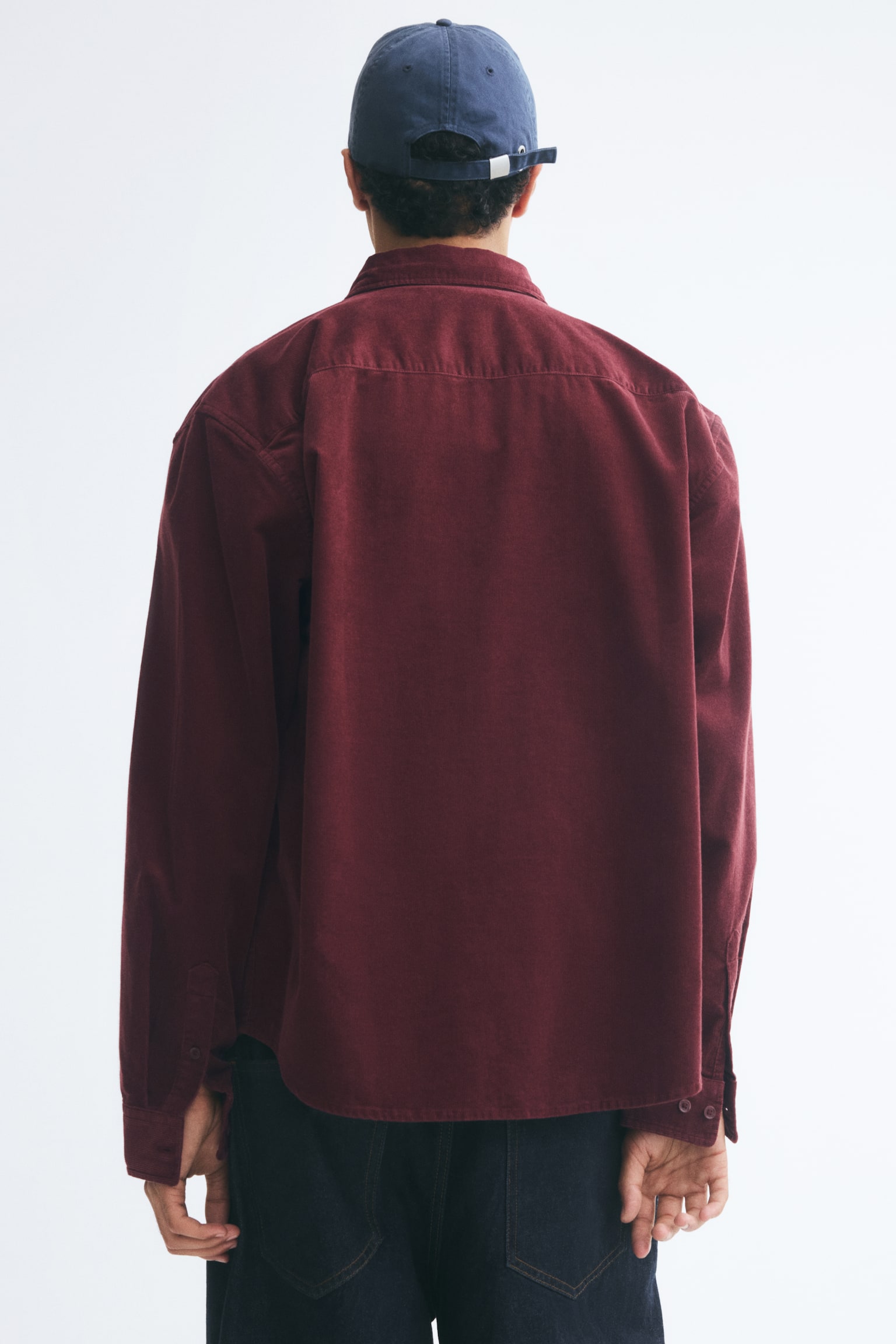 Мужская рубашка H&M Regular-Fit Corduroy, цвет: Бордовый — фото 5