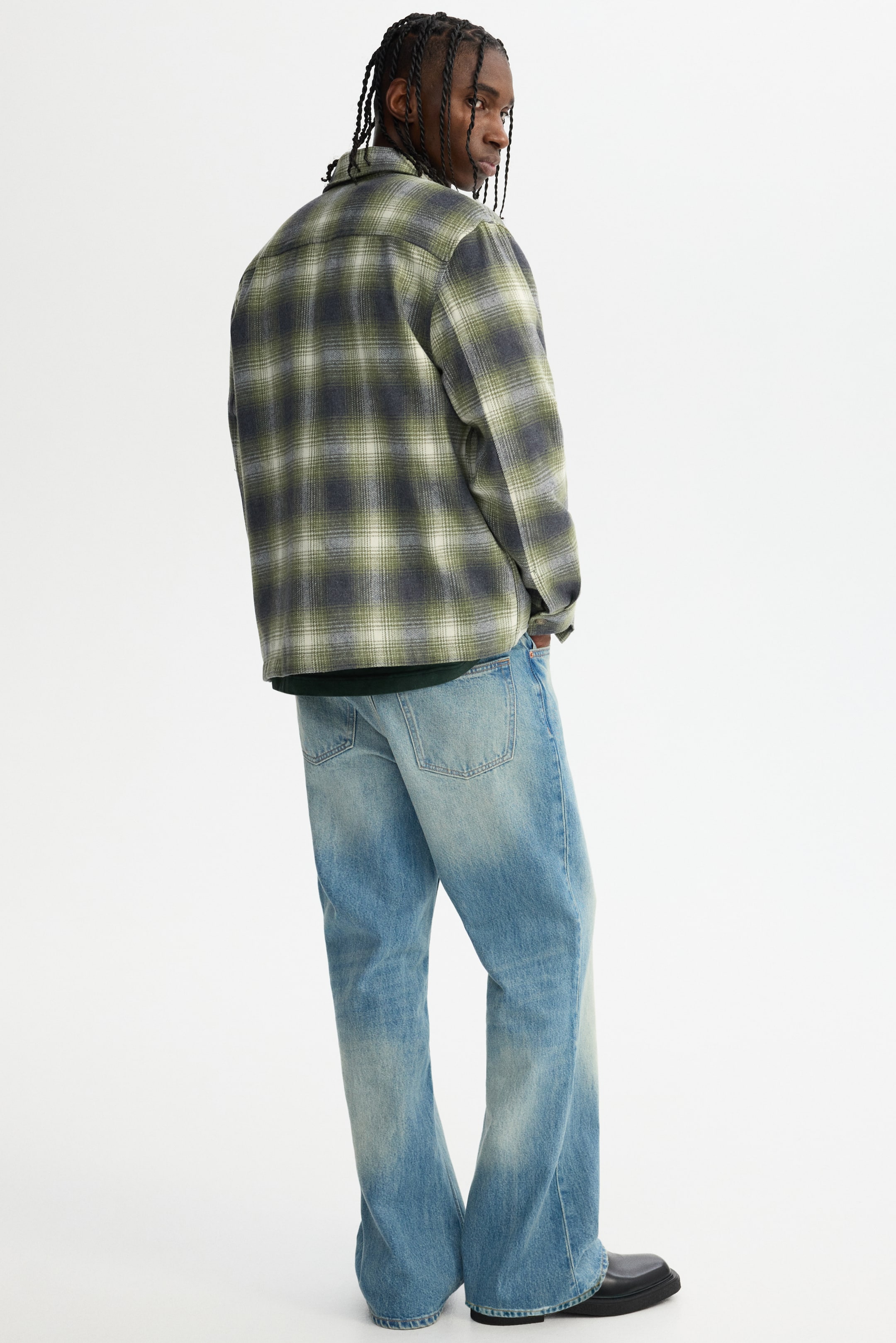 Ampliar la imagen: Sobrecamisa de franela Regular Fit - Verde caqui oscuro/Cuadros - Men | H&M MX 3