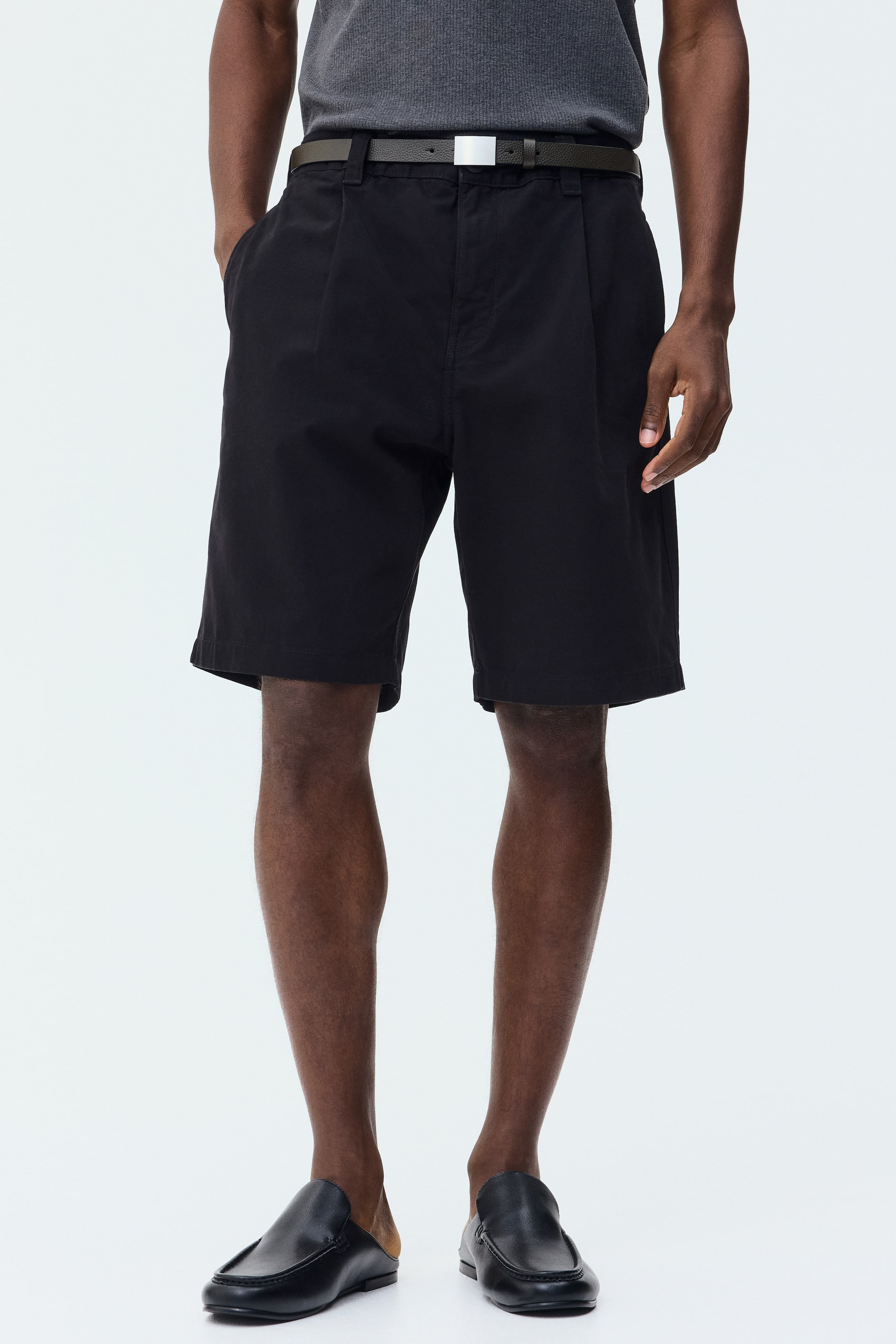 View larger image: Relaxed-Fit Cotton Chino Shorts - Black - Men | H&M US 2