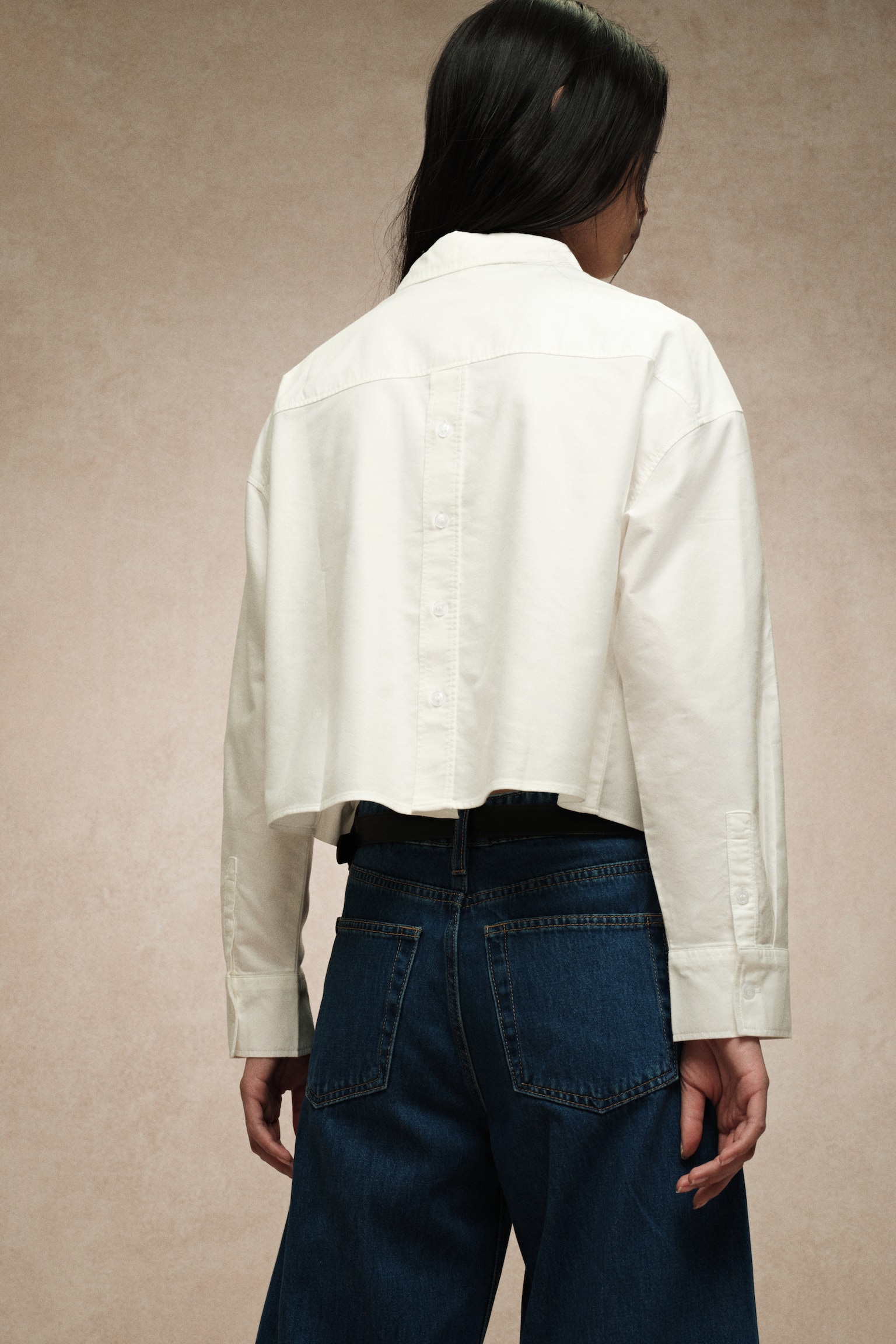 Áo sơ mi cài khuy sau lưng - Màu trắng - 6