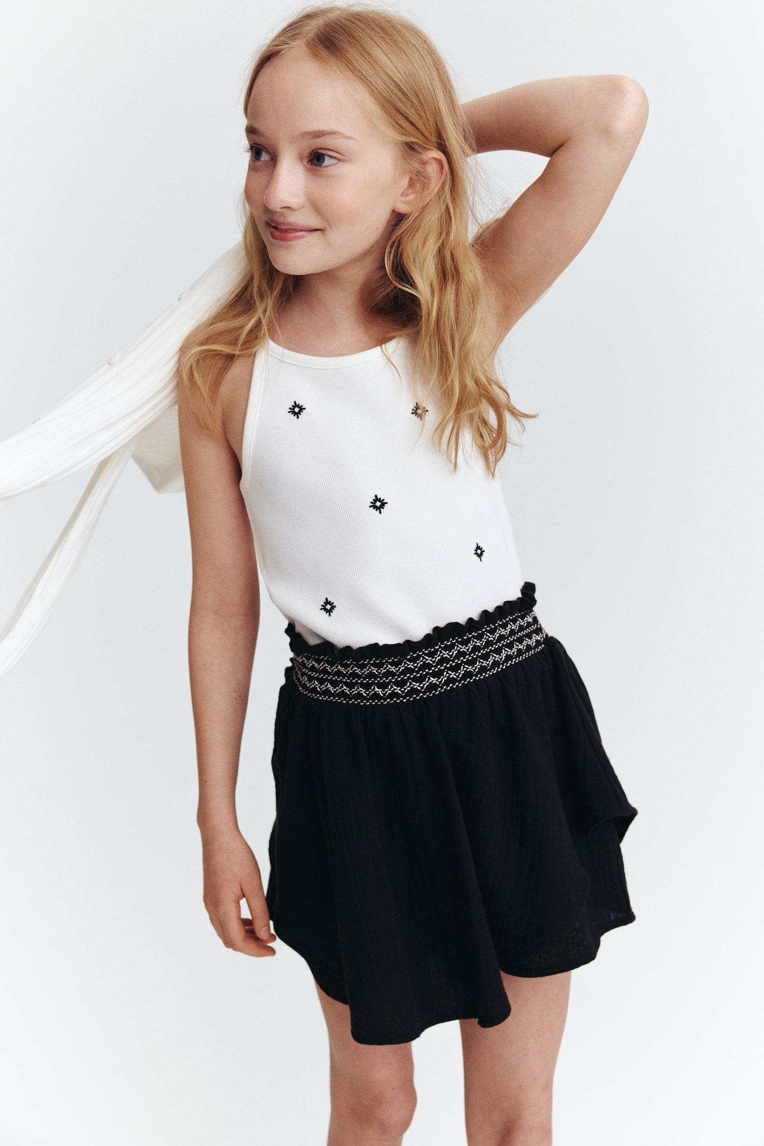 Smock-Detail Muslin Skort - Black - 1