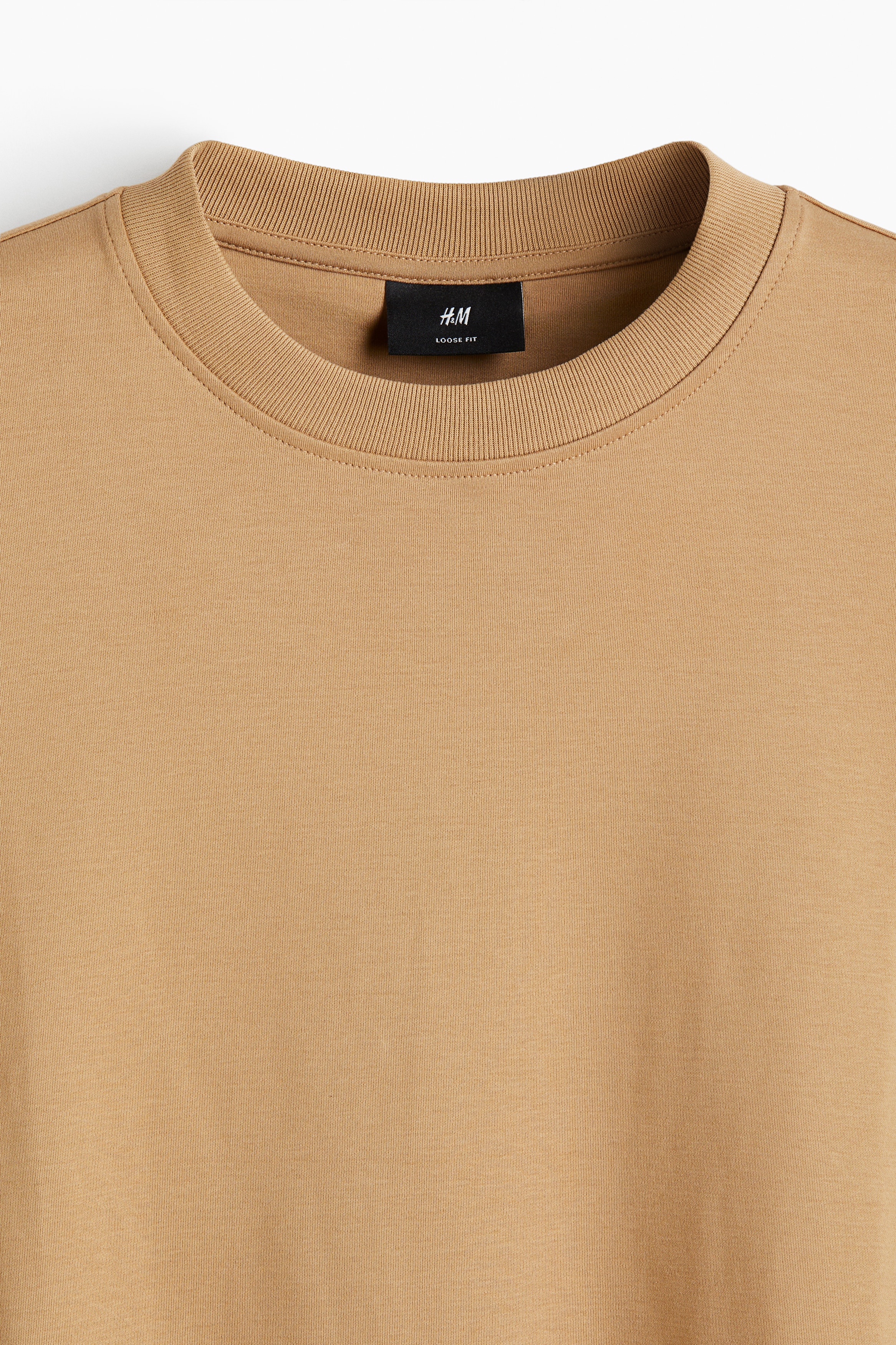 Loose Fit Boxy-style T-shirt
