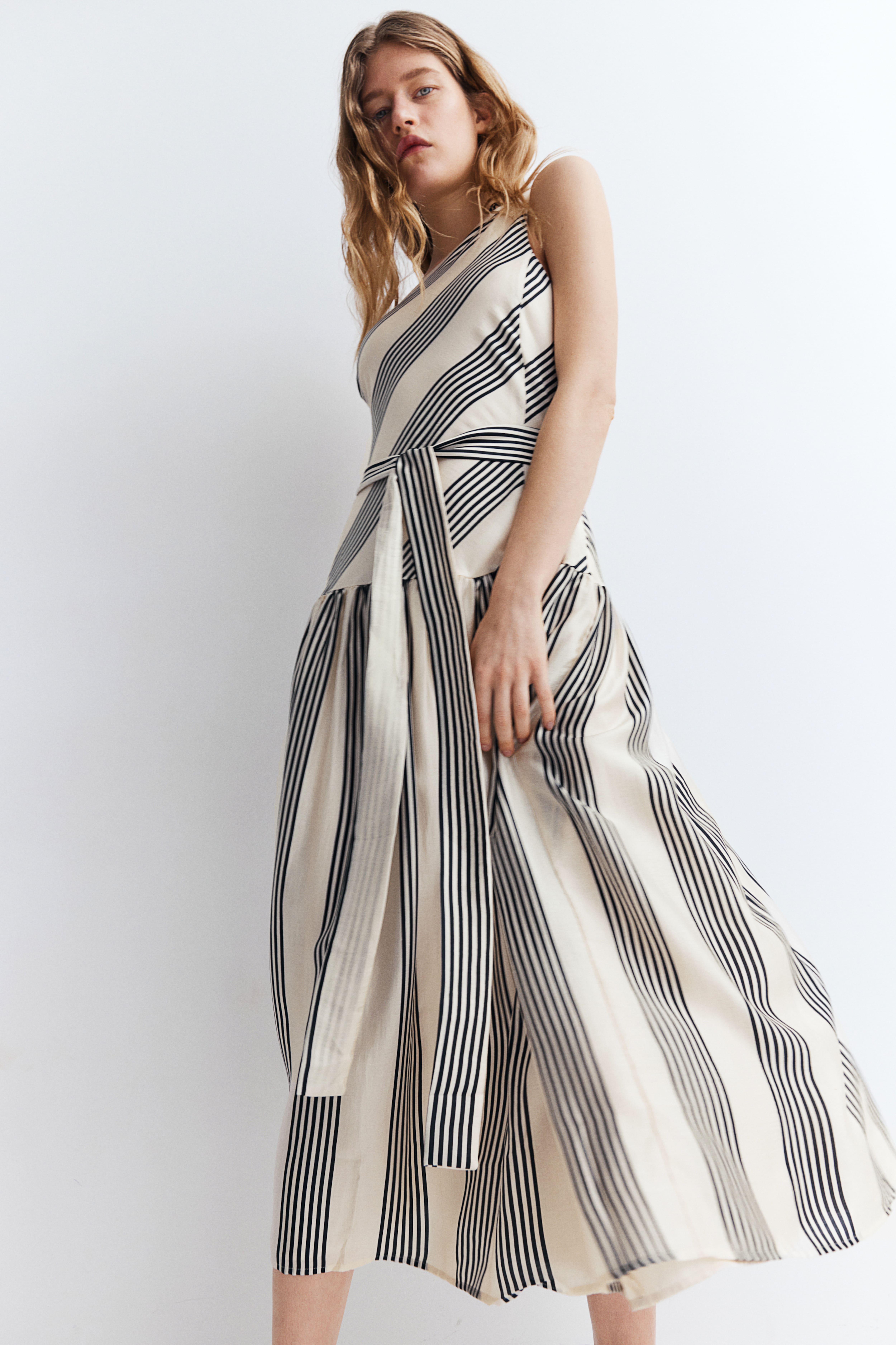 H and m black and white striped dress best sale