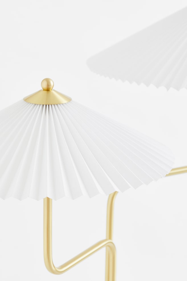 Pleated-shade floor lamp - White/Gold-coloured - 5