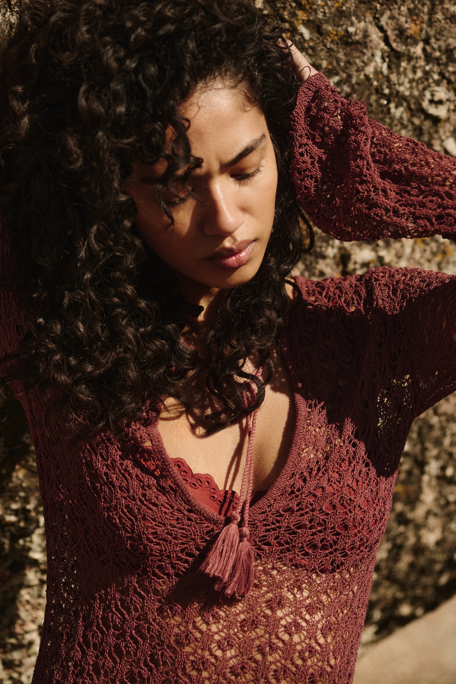 Crochet-look beach dress - Dark red/White/Black - 5