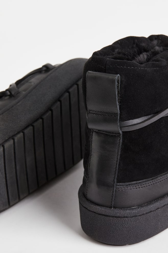Laced padded boots - Black/Black/Light beige - 4